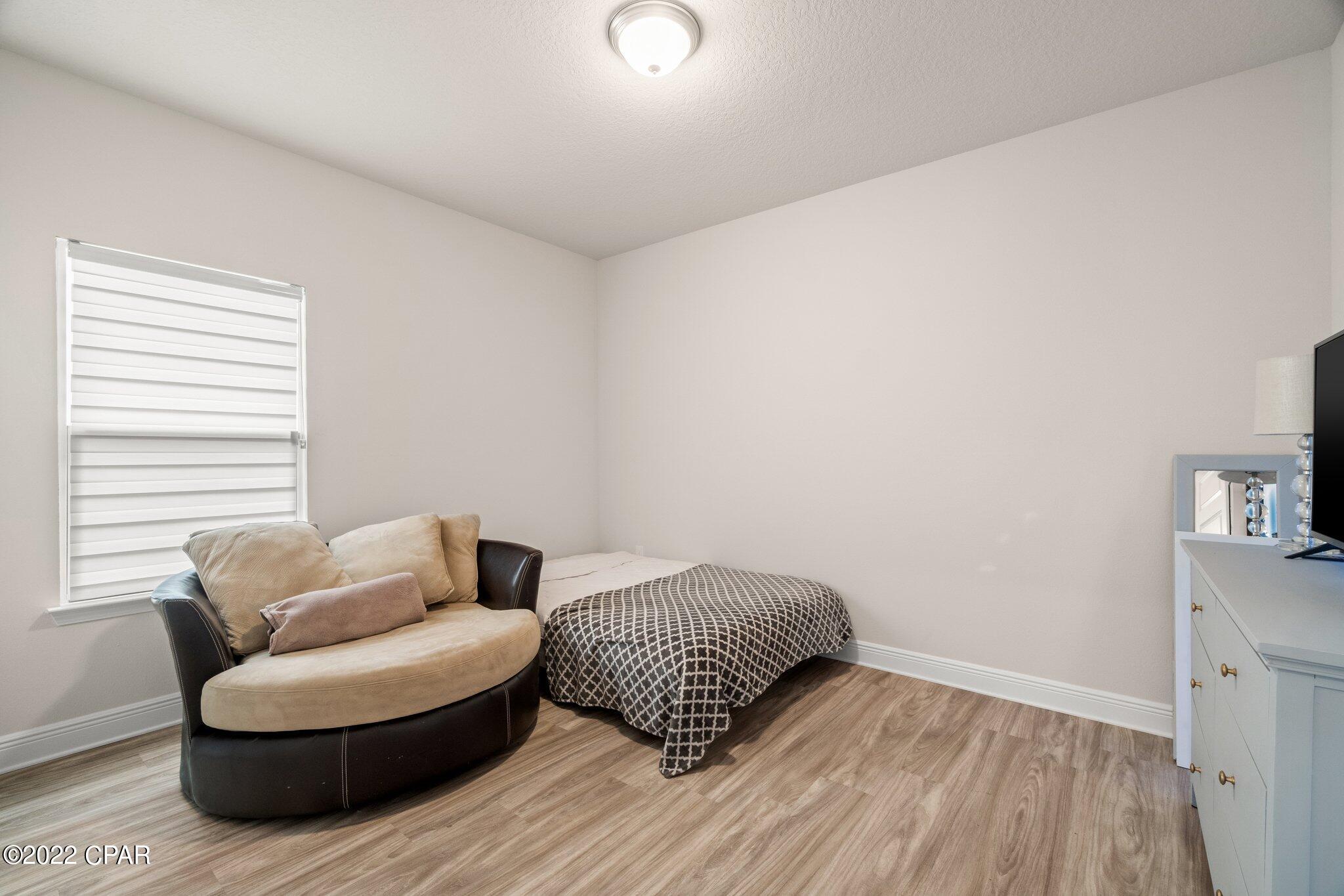 Emerald Cove Villas - Residential