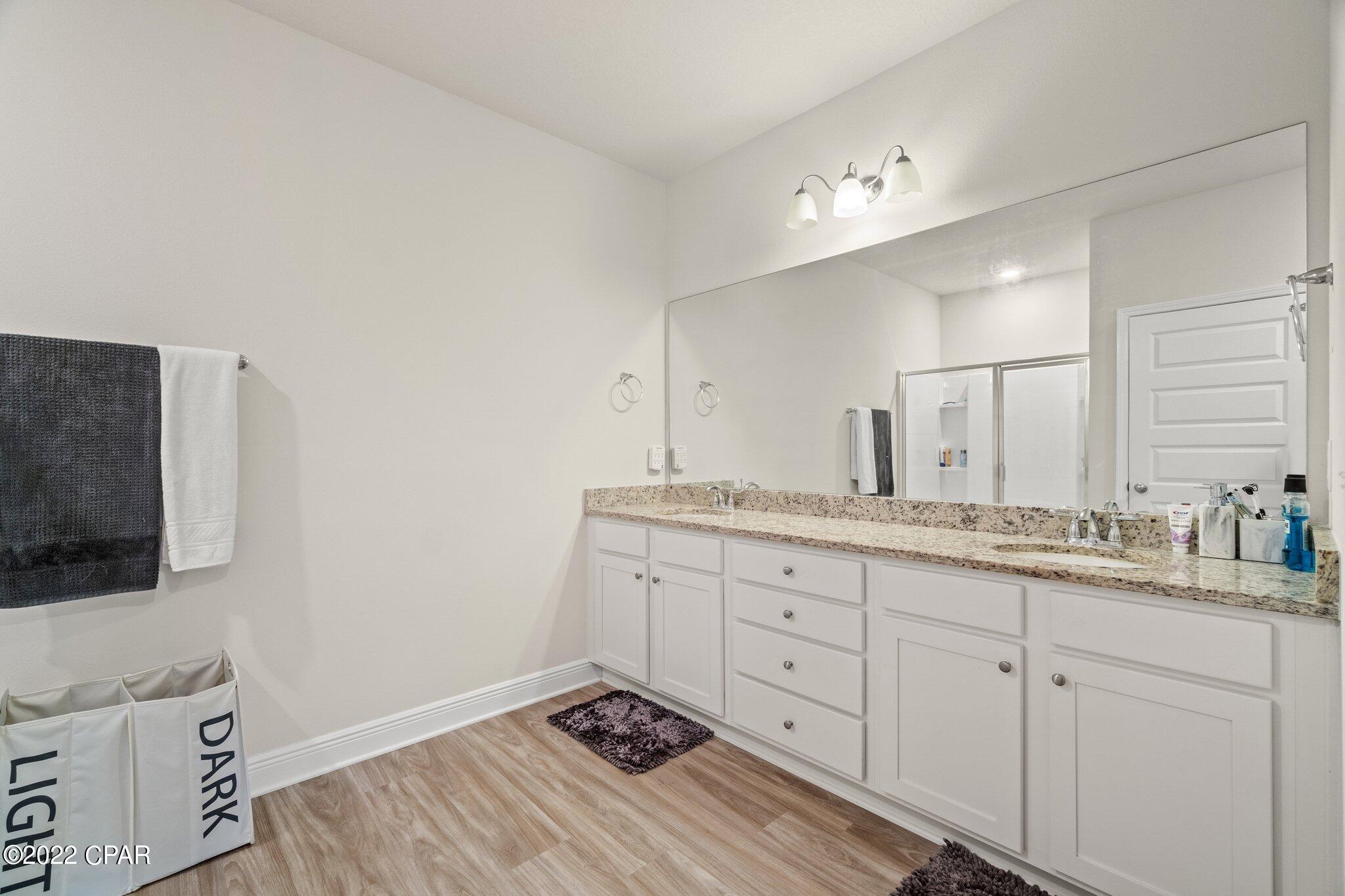 Emerald Cove Villas - Residential