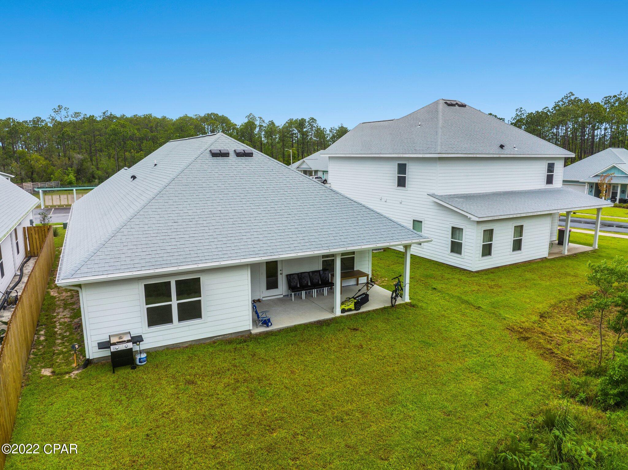 Emerald Cove Villas - Residential