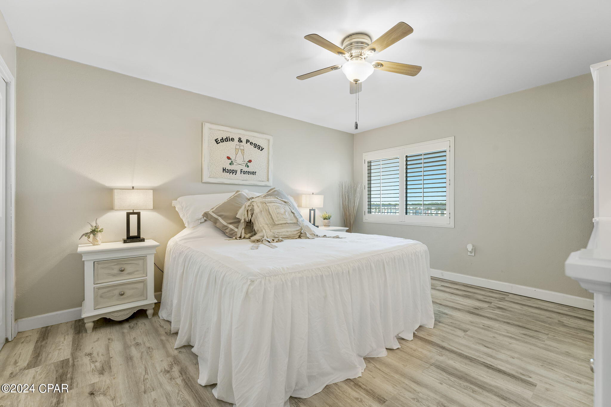 Mariner West Condo - Residential