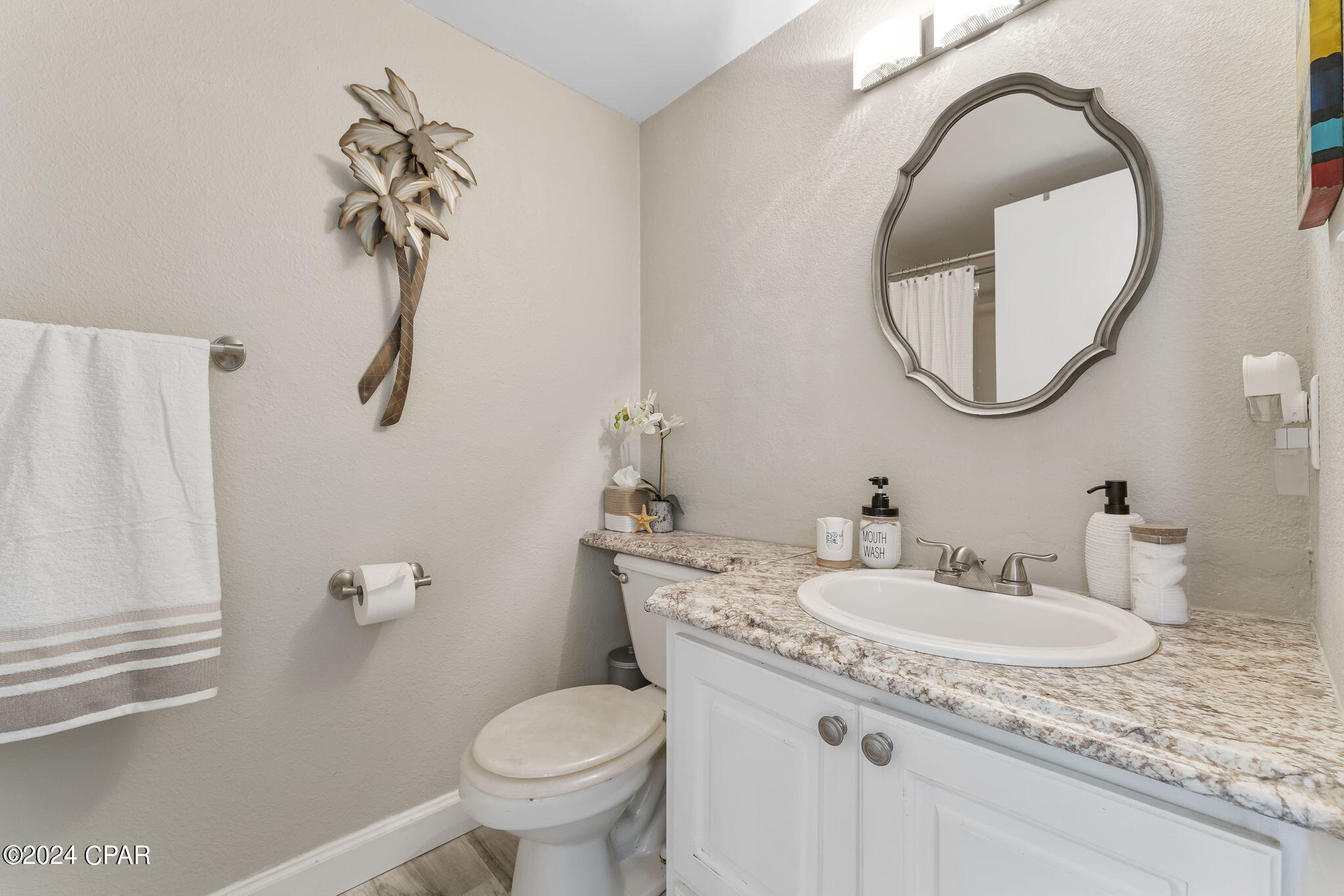 Mariner West Condo - Residential