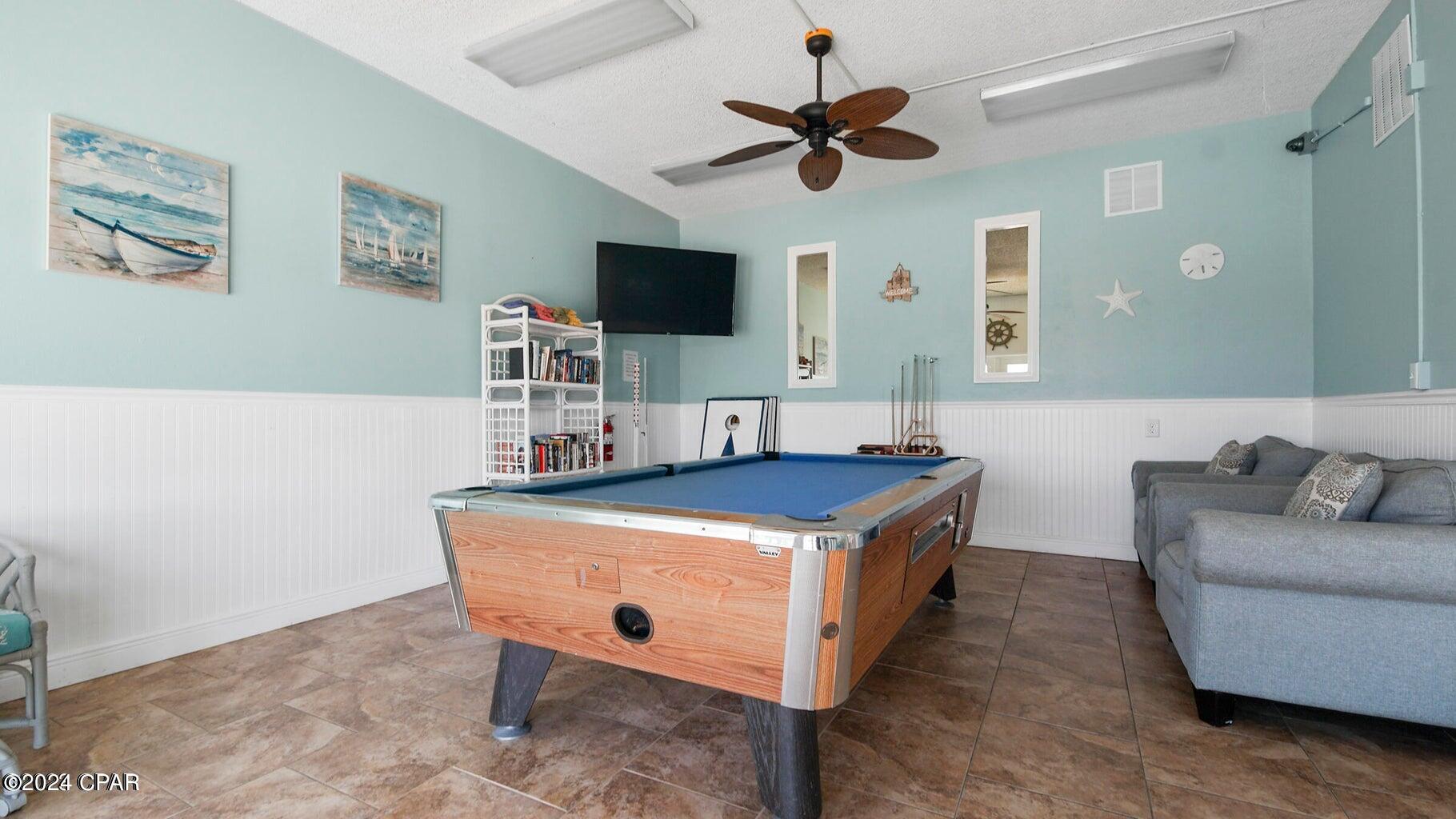 Mariner West Condo - Residential