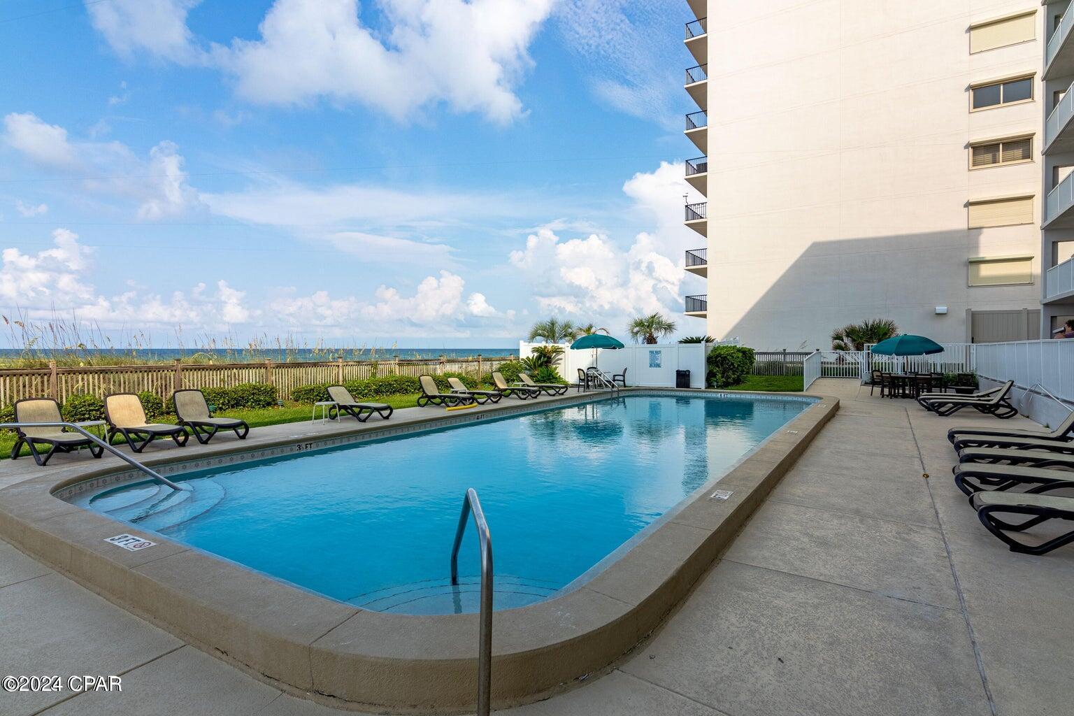 Mariner West Condo - Residential