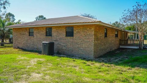 A home in Bonifay