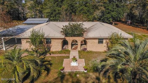 A home in Bonifay