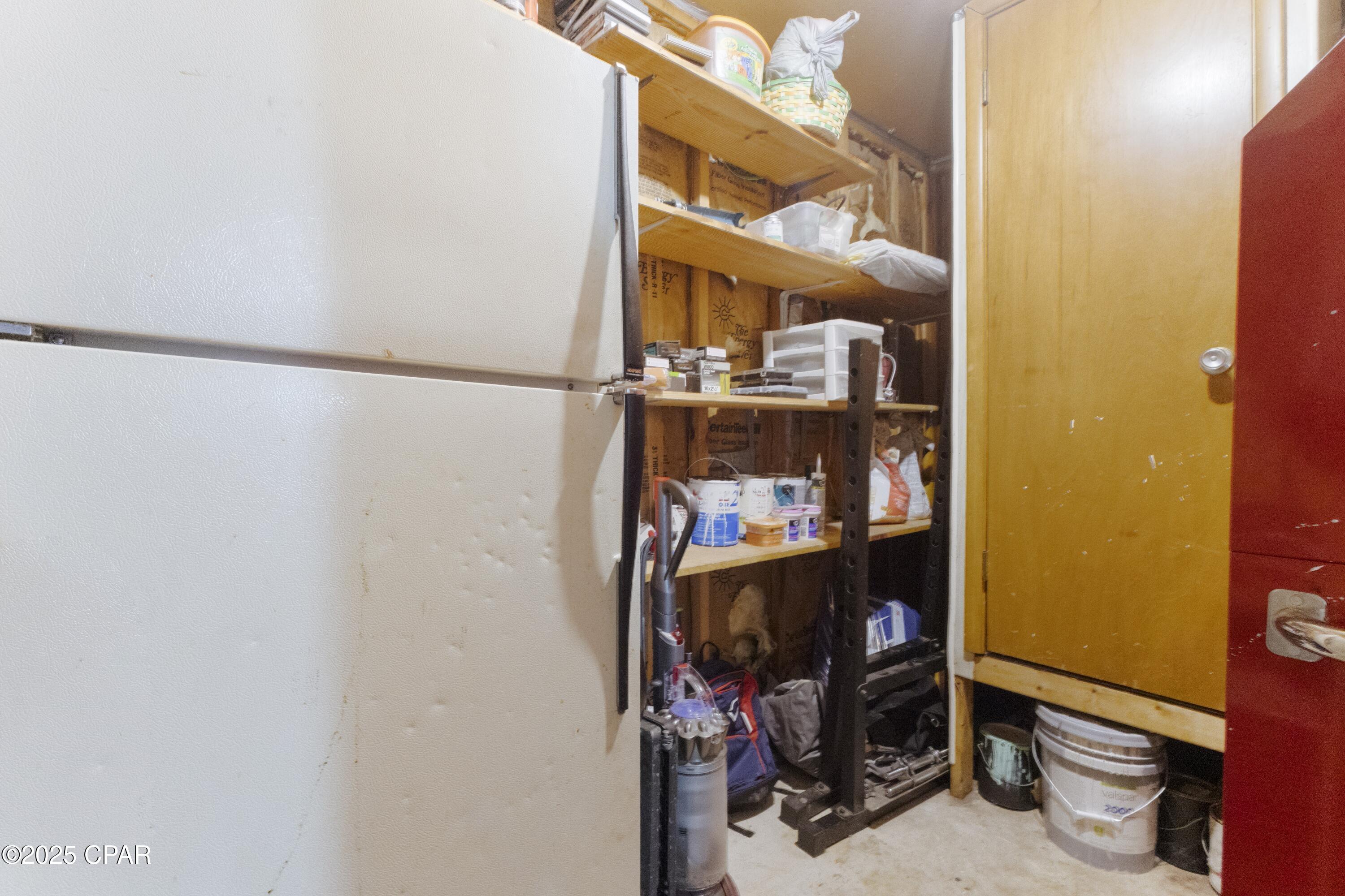 Hentz 1st Add Unit B - Residential