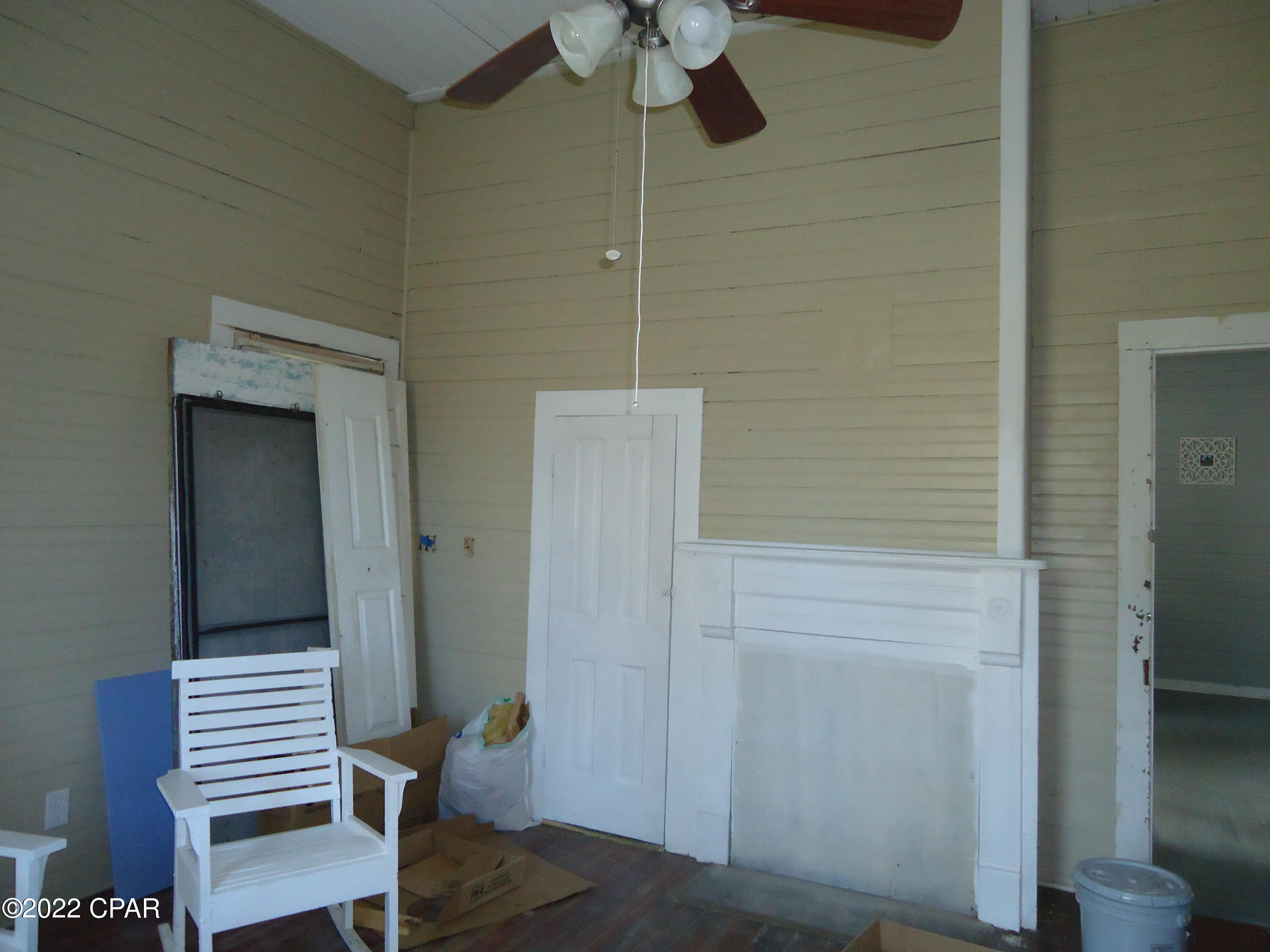 [No Recorded Subdiv] - Residential