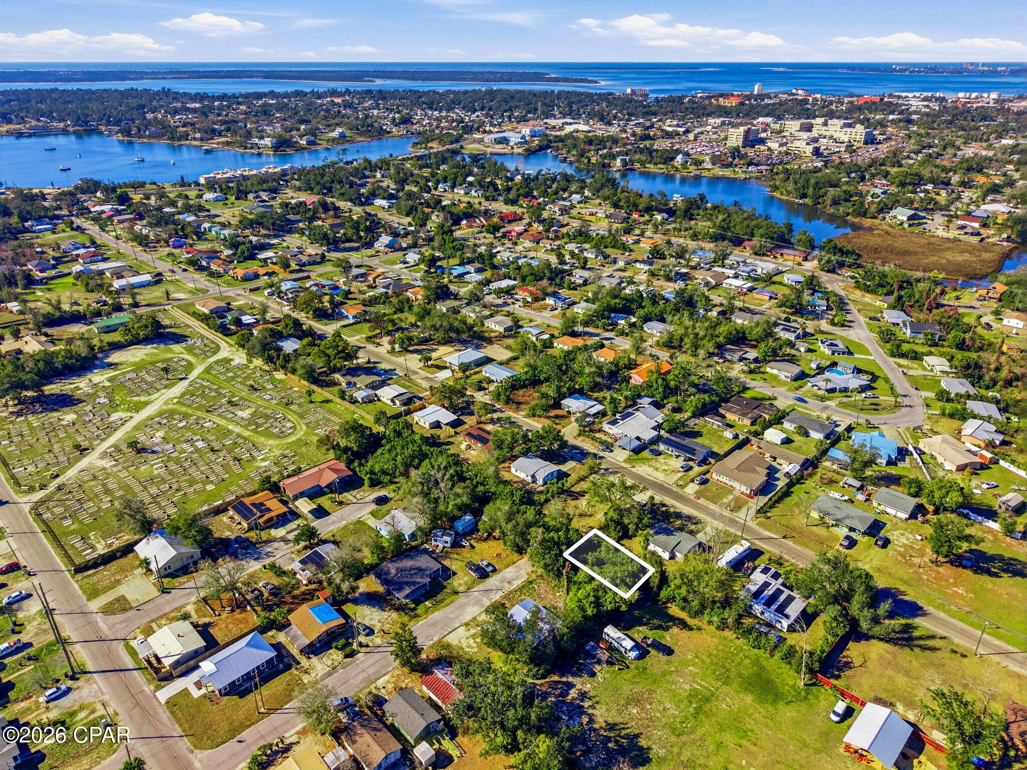 [No Recorded Subdiv] - Land