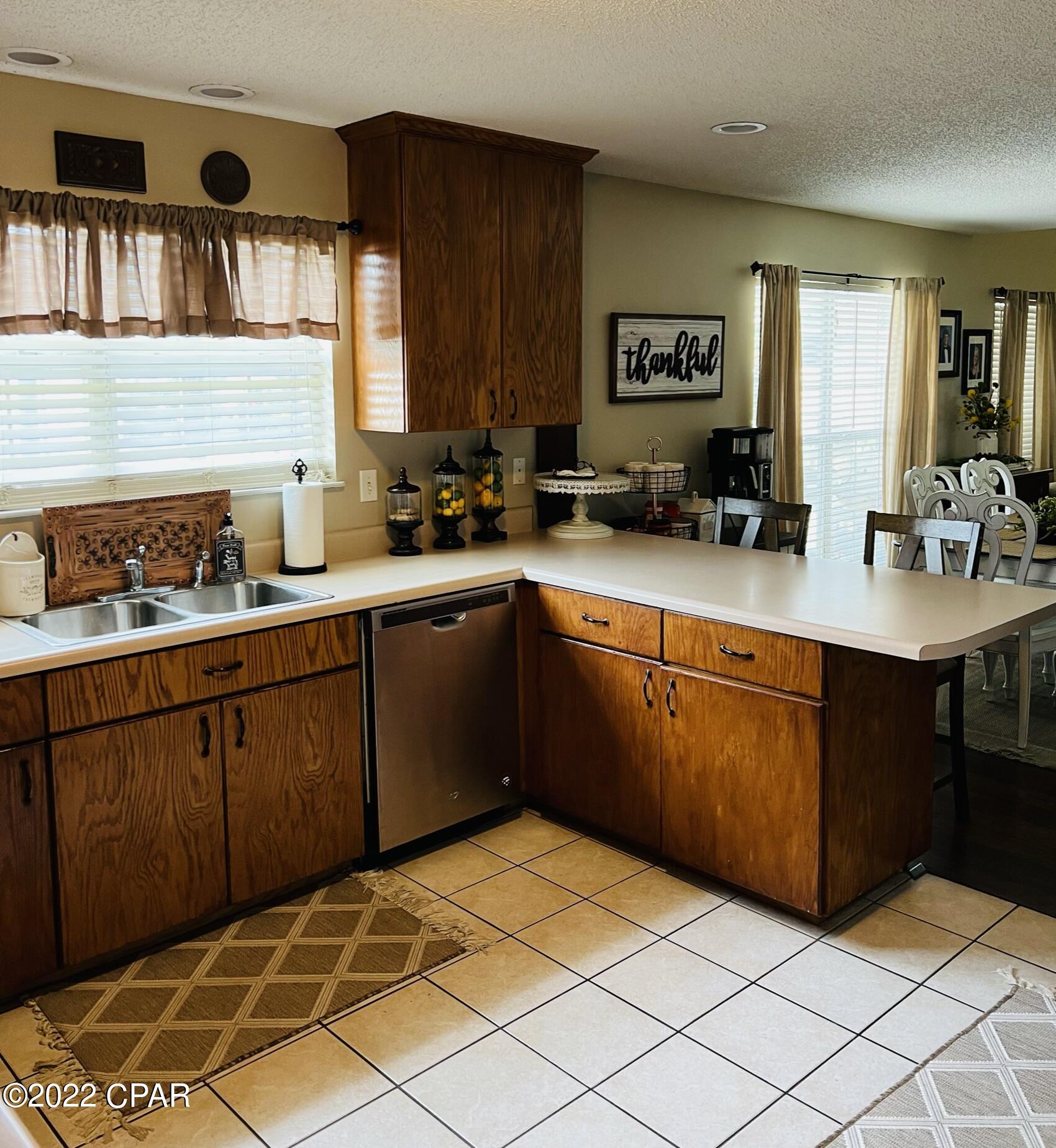 Spring Chase - Residential