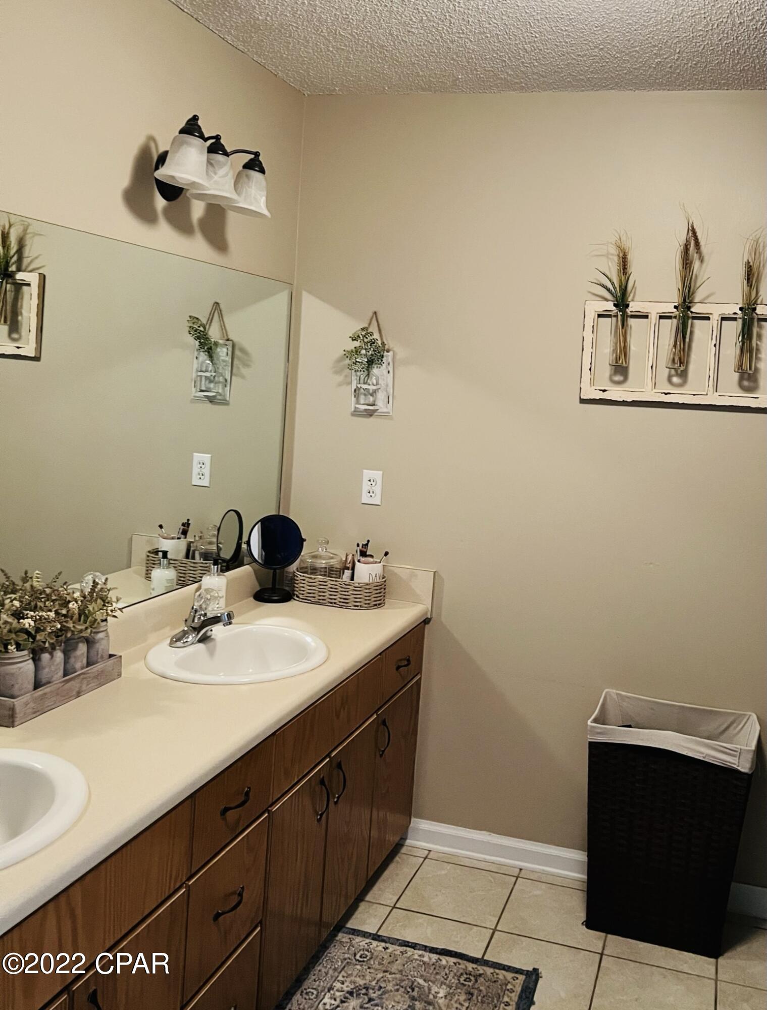 Spring Chase - Residential