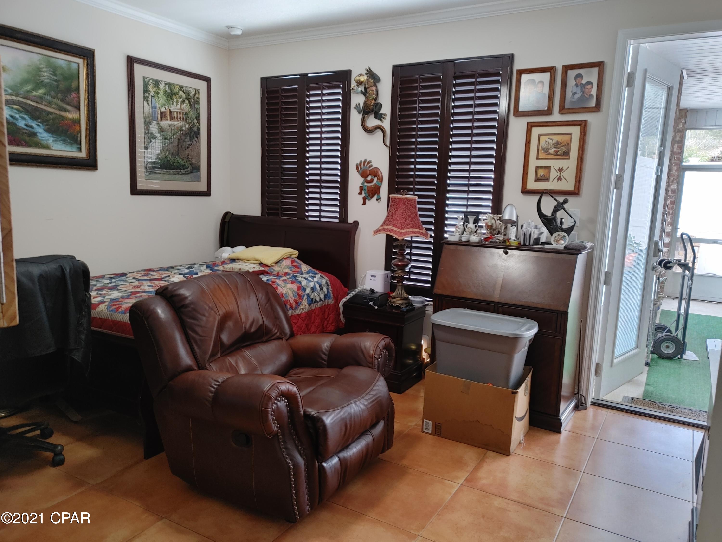 Port Dixie - Residential