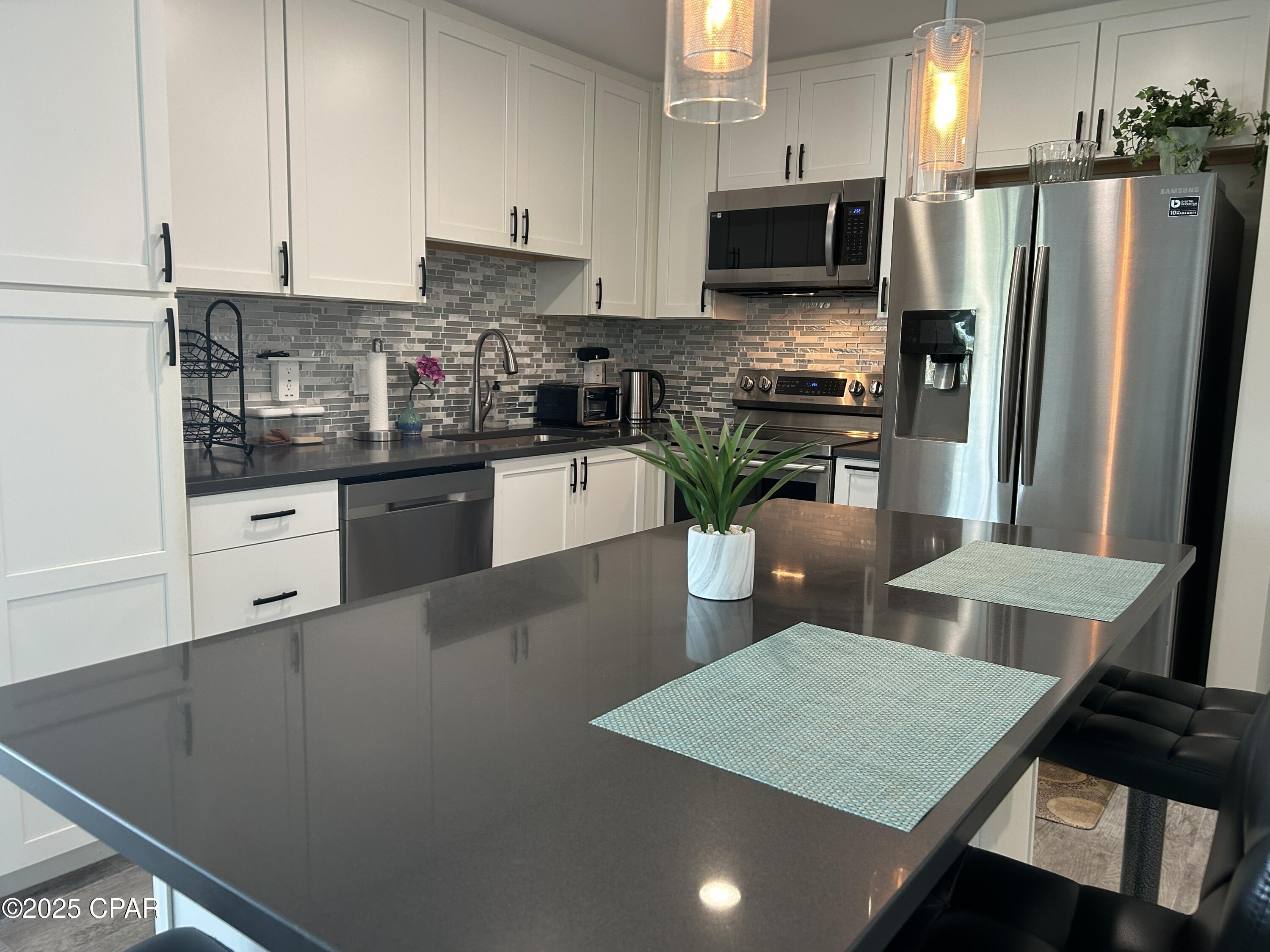 Bay Point Studio Villas Unit 2 - Residential