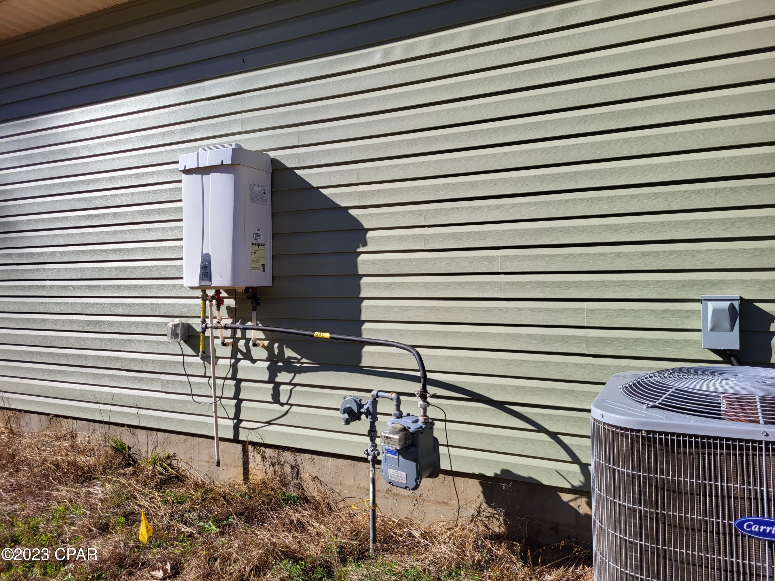 West Manor - Residential