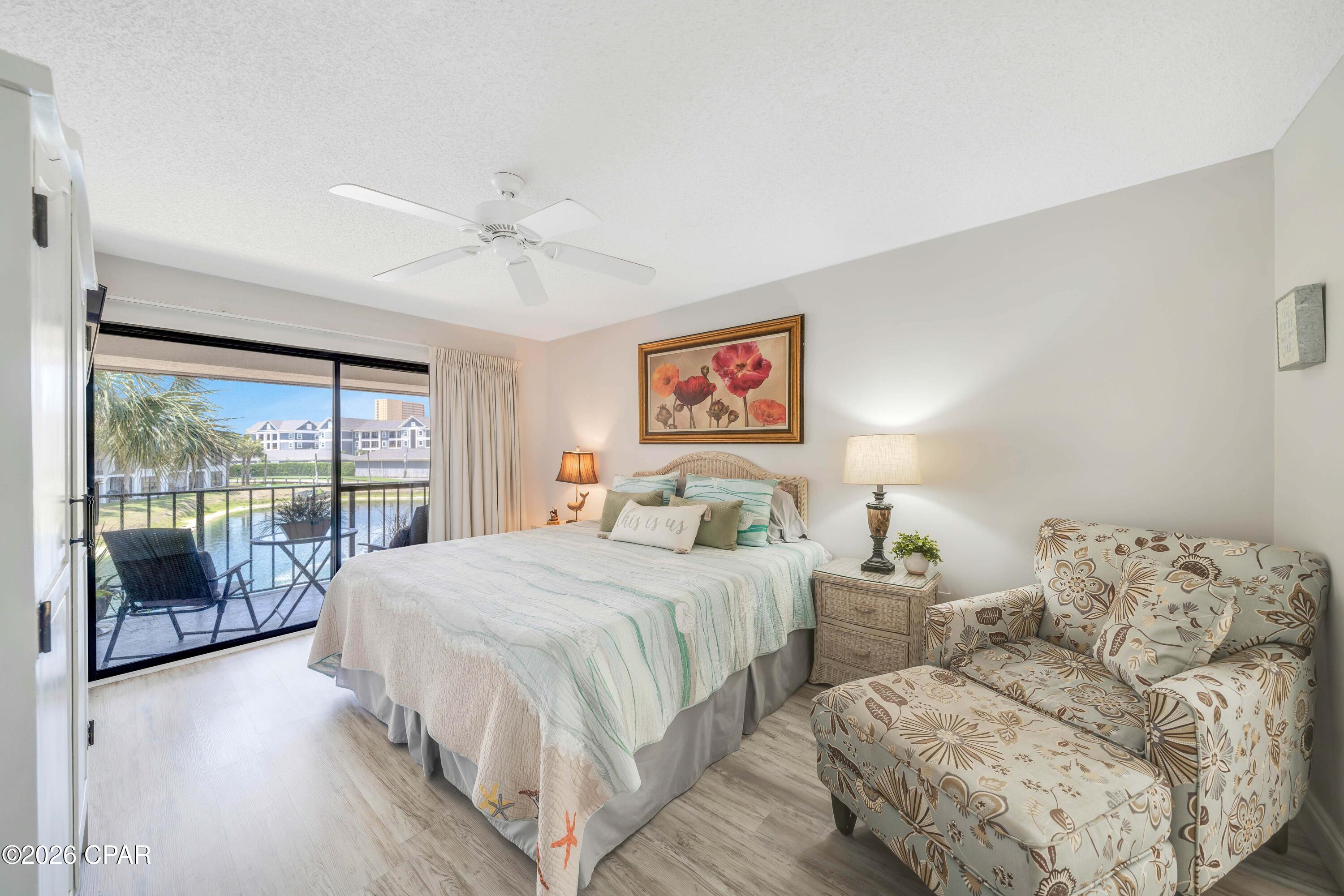 Edgewater Golf Villas V-C - Residential