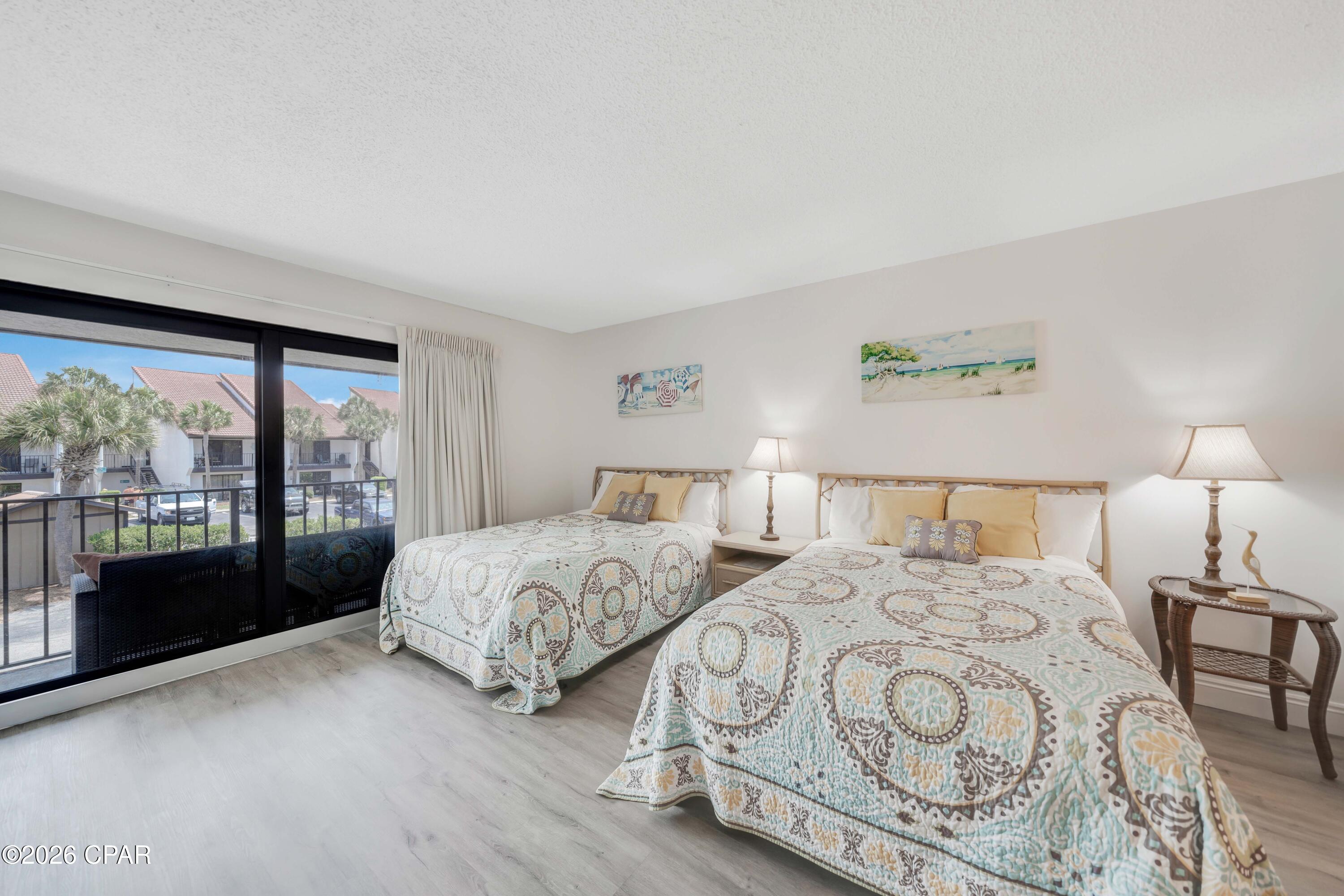 Edgewater Golf Villas V-C - Residential