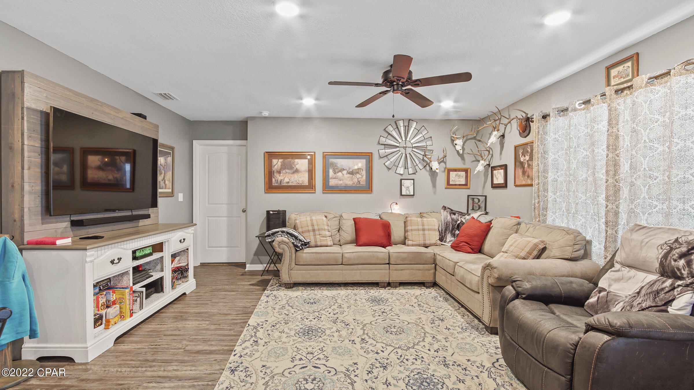 Olde Towne Village - Residential