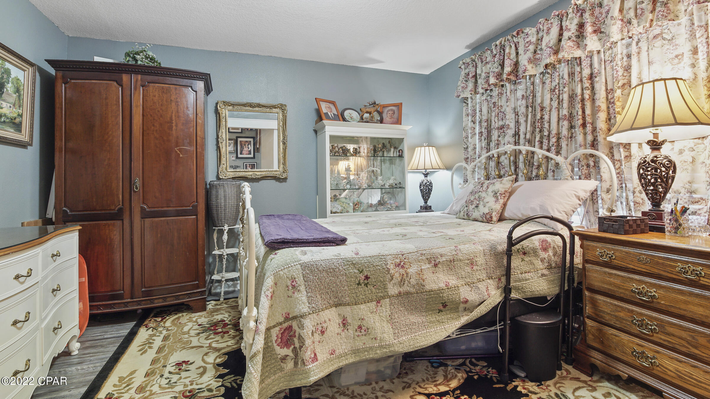 Olde Towne Village - Residential