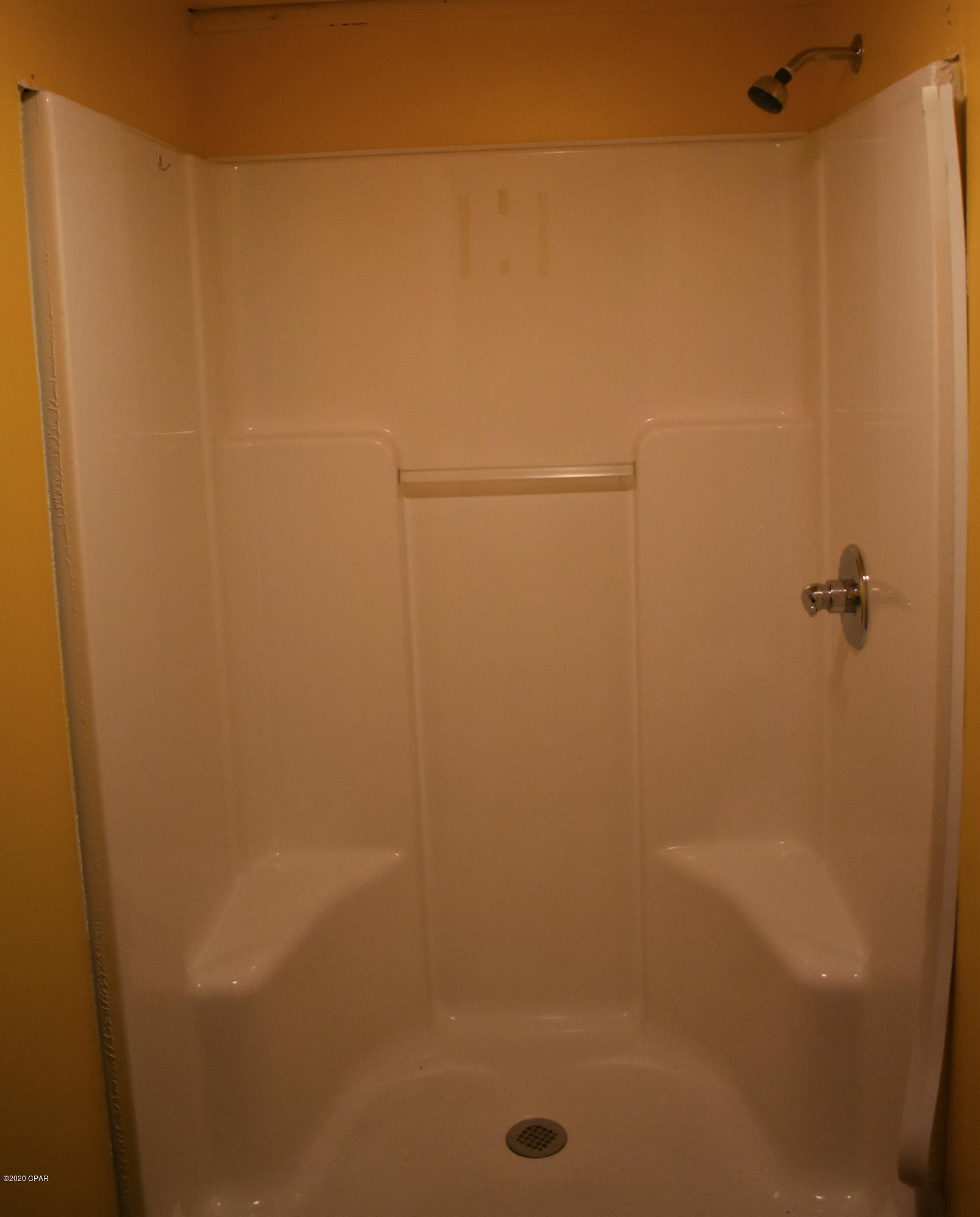 [No Recorded Subdiv] - Commercial Sale