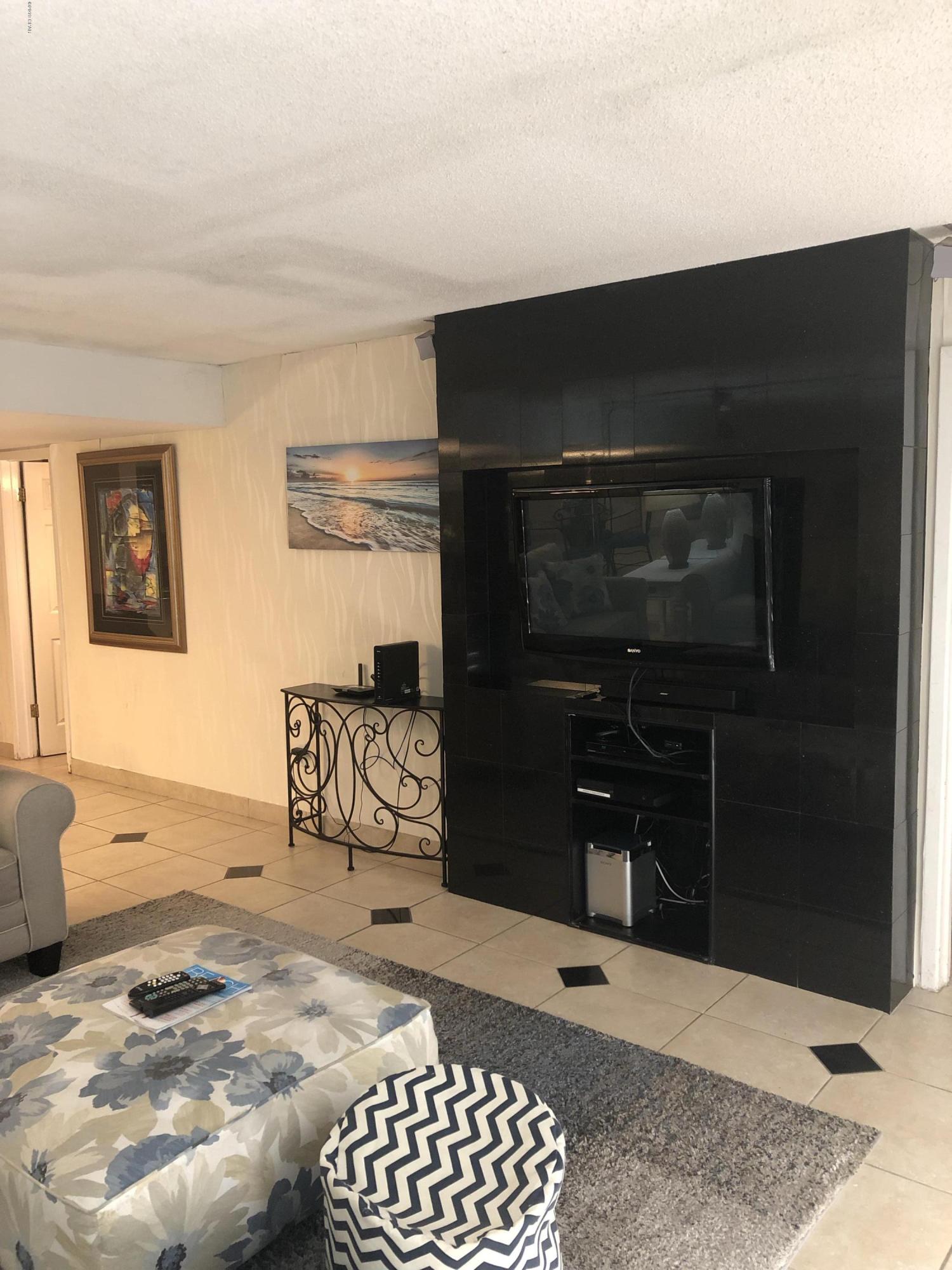 Edgewater Tower III - Residential