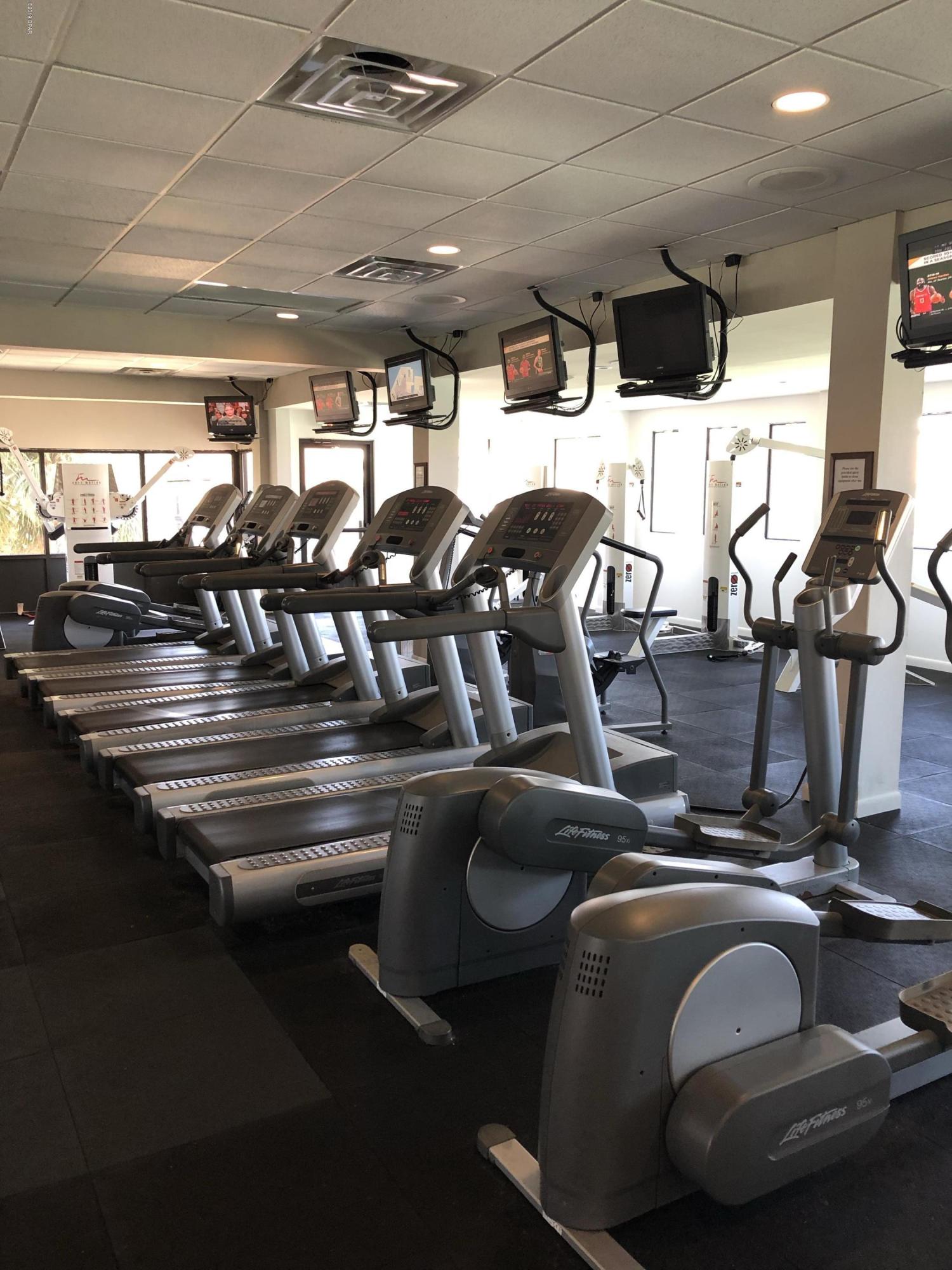 Edgewater Tower III - Residential