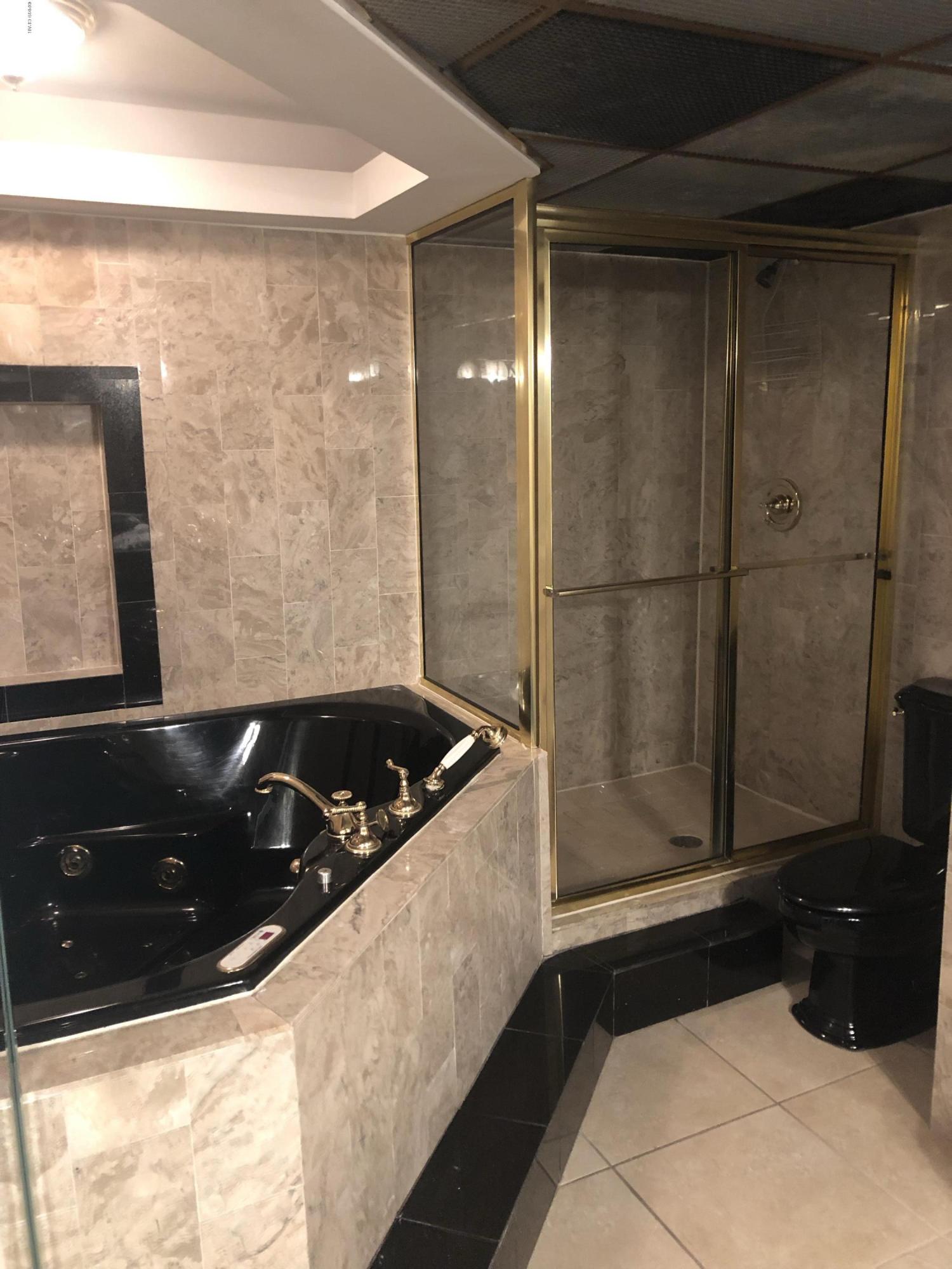 Edgewater Tower III - Residential