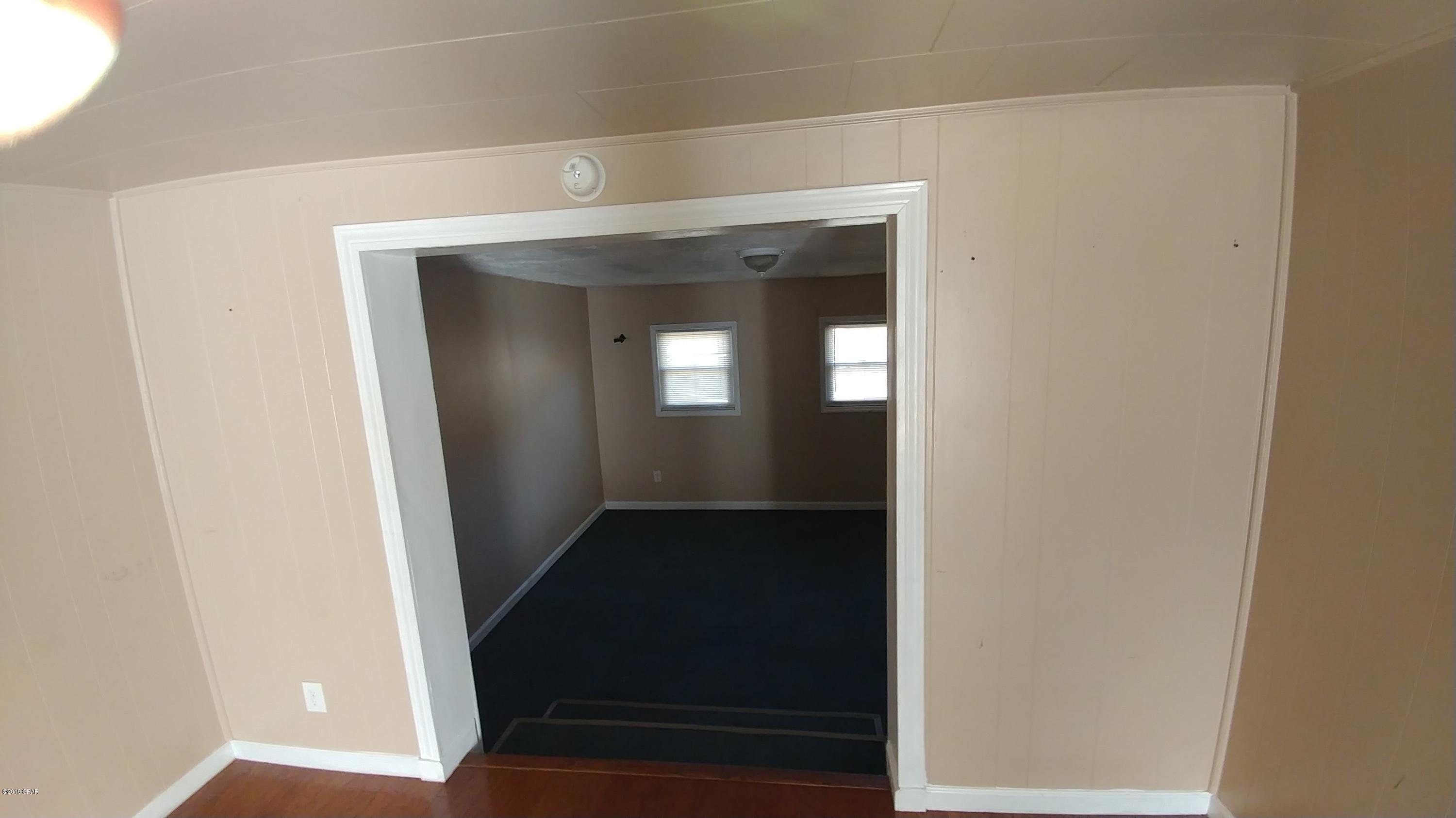 Hentz 1st Add Unit-B Rep - Residential