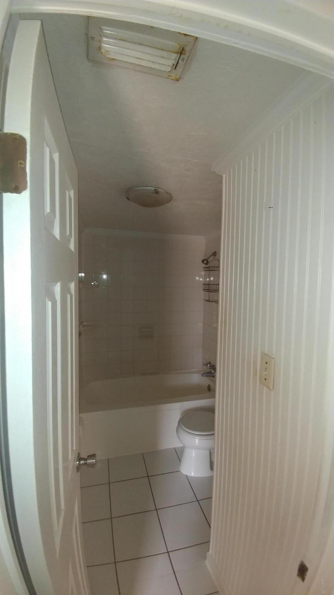 Hentz 1st Add Unit-B Rep - Residential