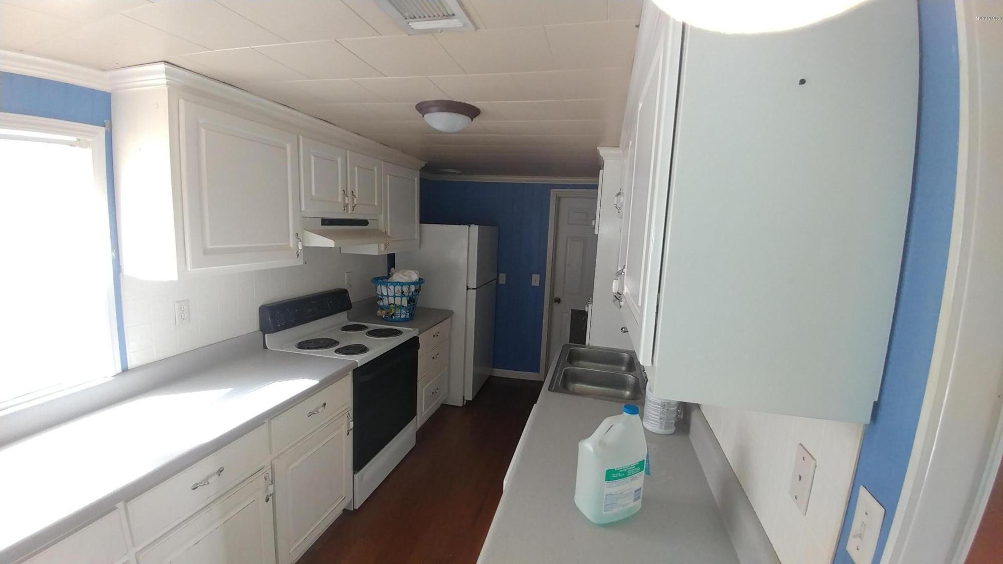 Hentz 1st Add Unit-B Rep - Residential