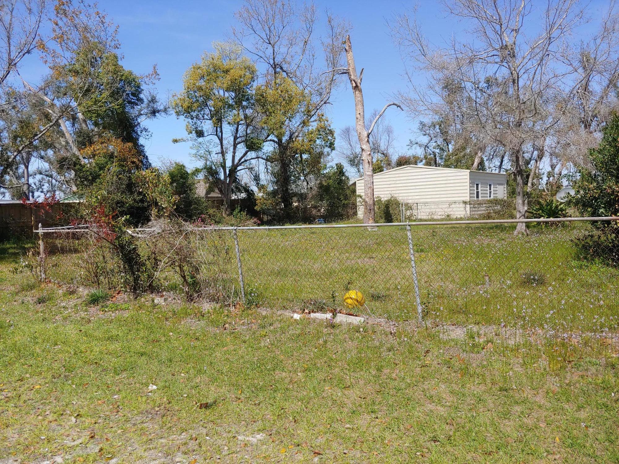 Lake Drive Heights 1st - Residential