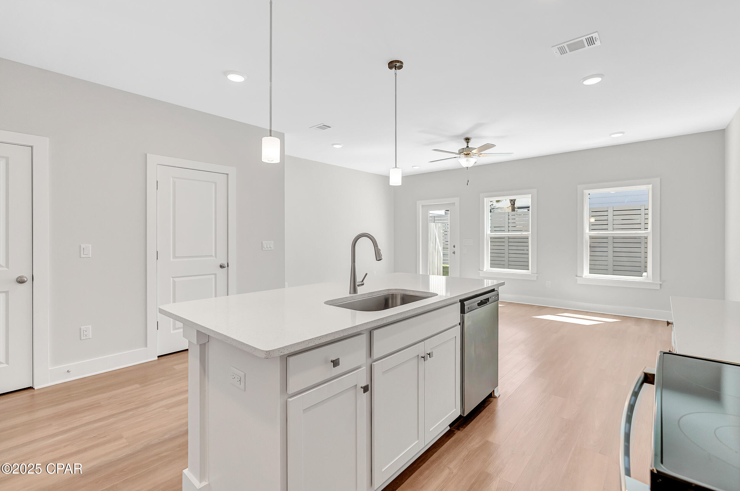 Colonial Landing - Residential