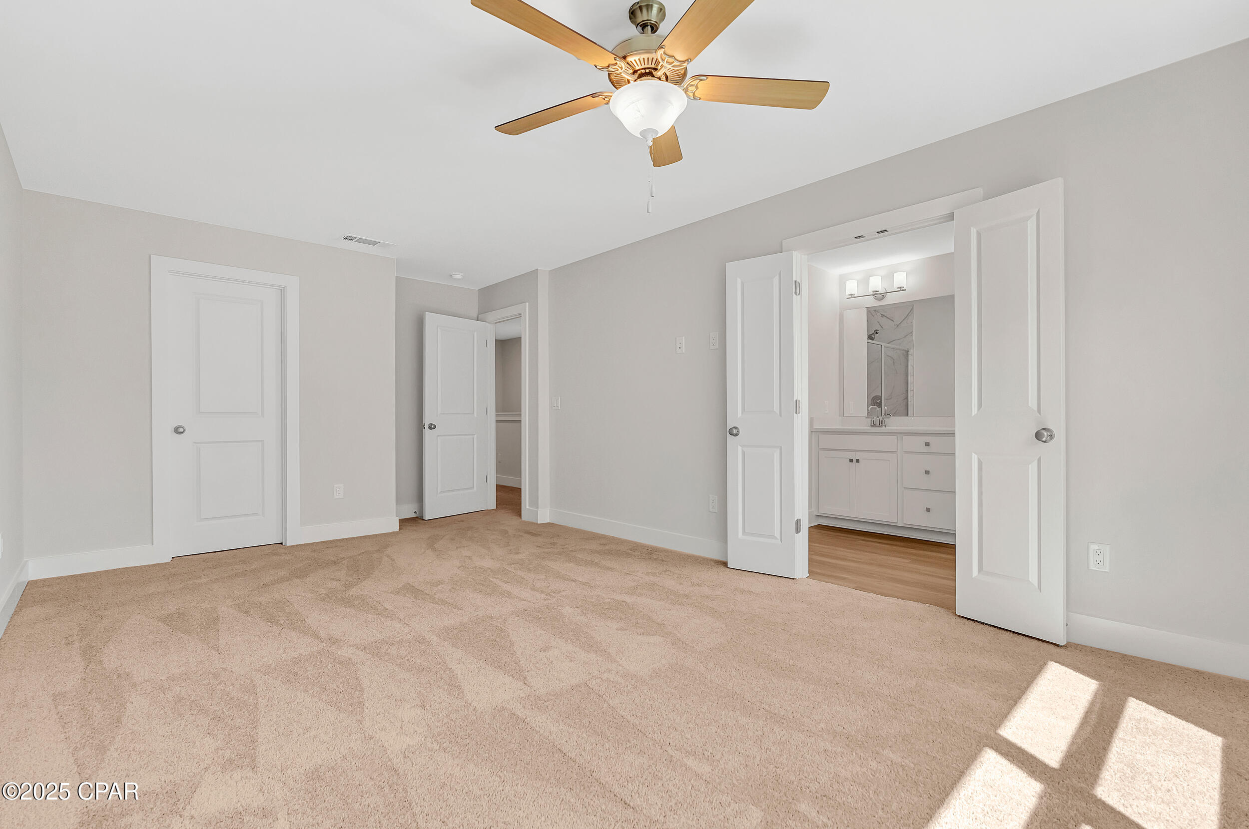 Colonial Landing - Residential