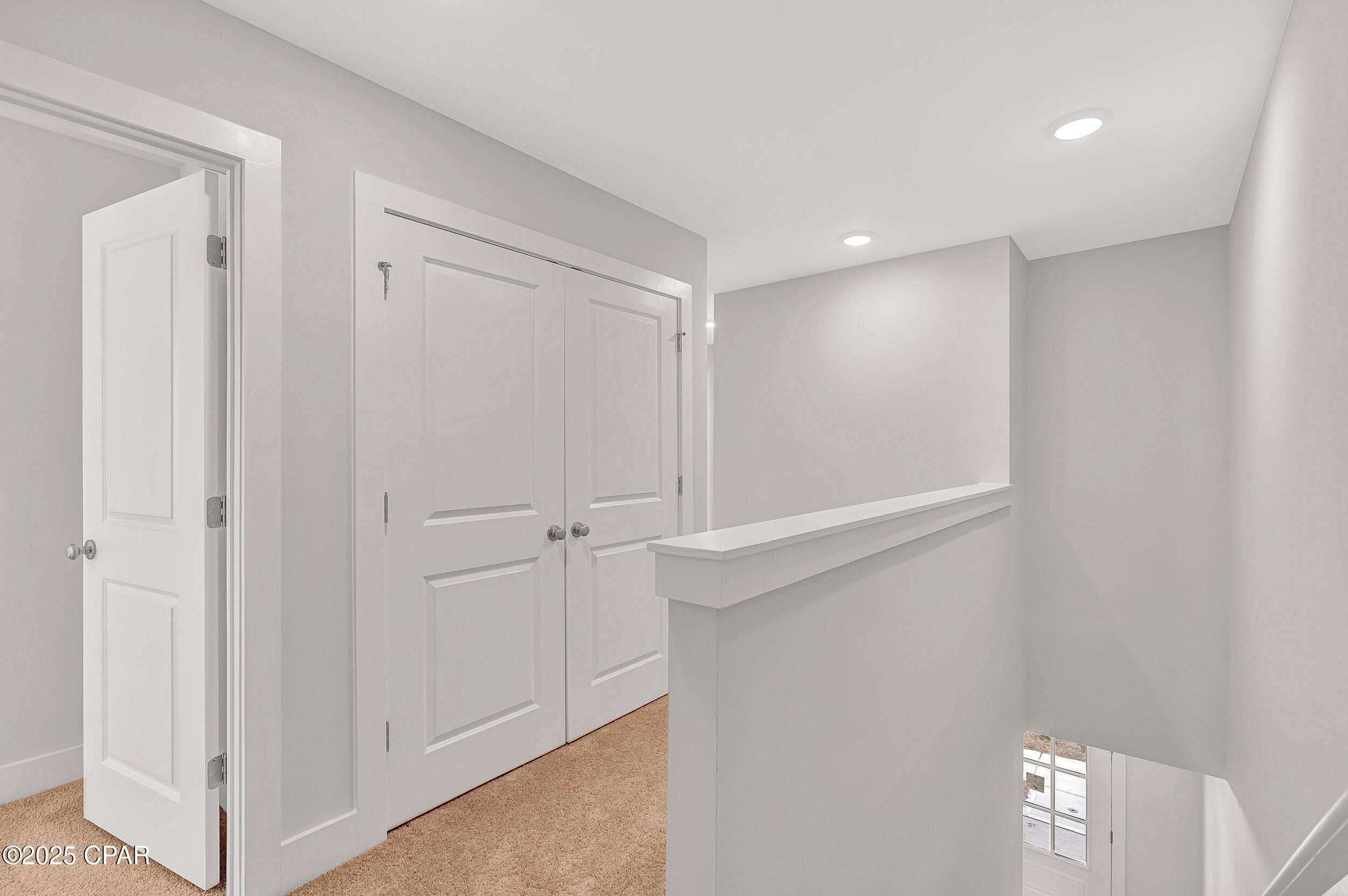 Colonial Landing - Residential