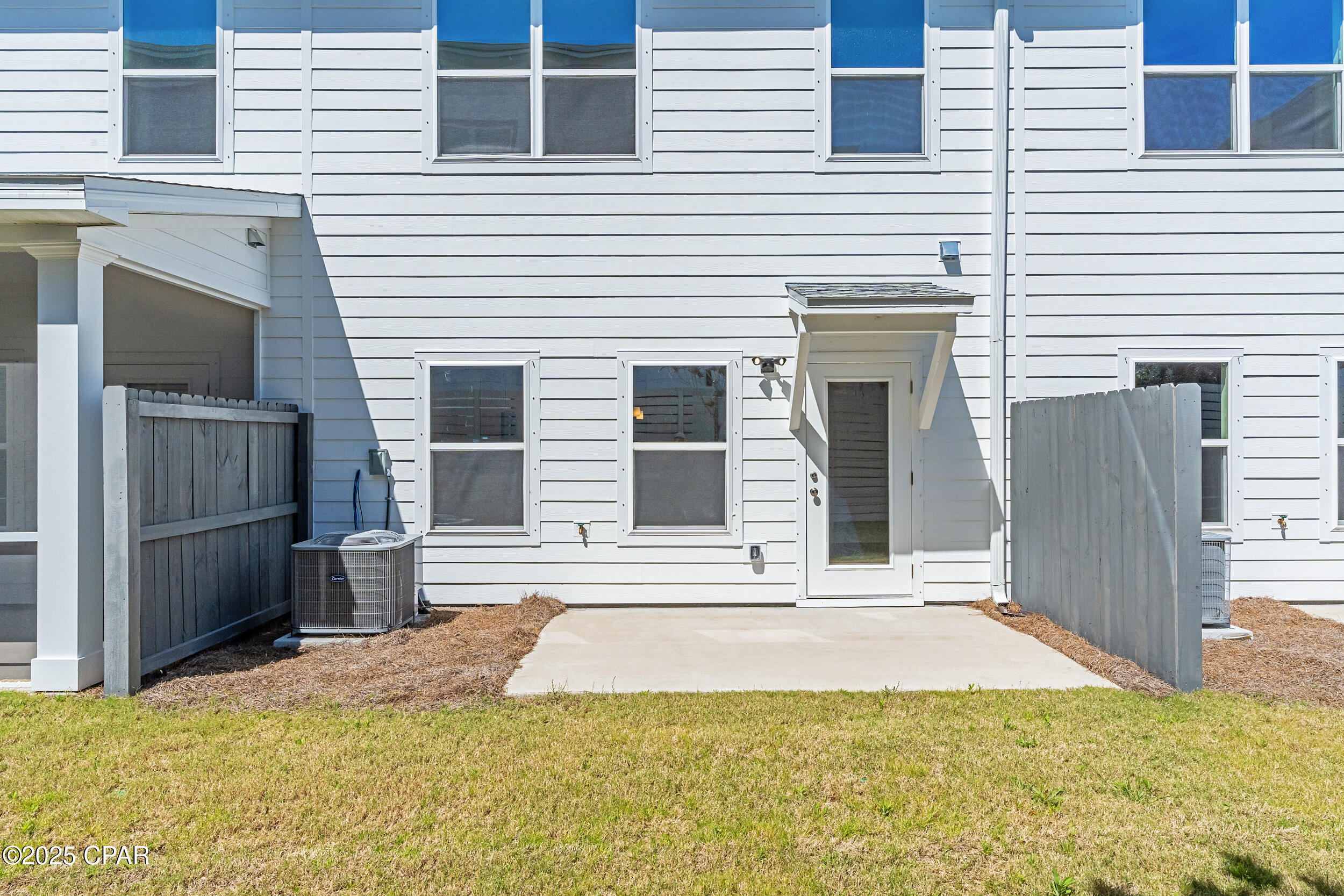 Colonial Landing - Residential