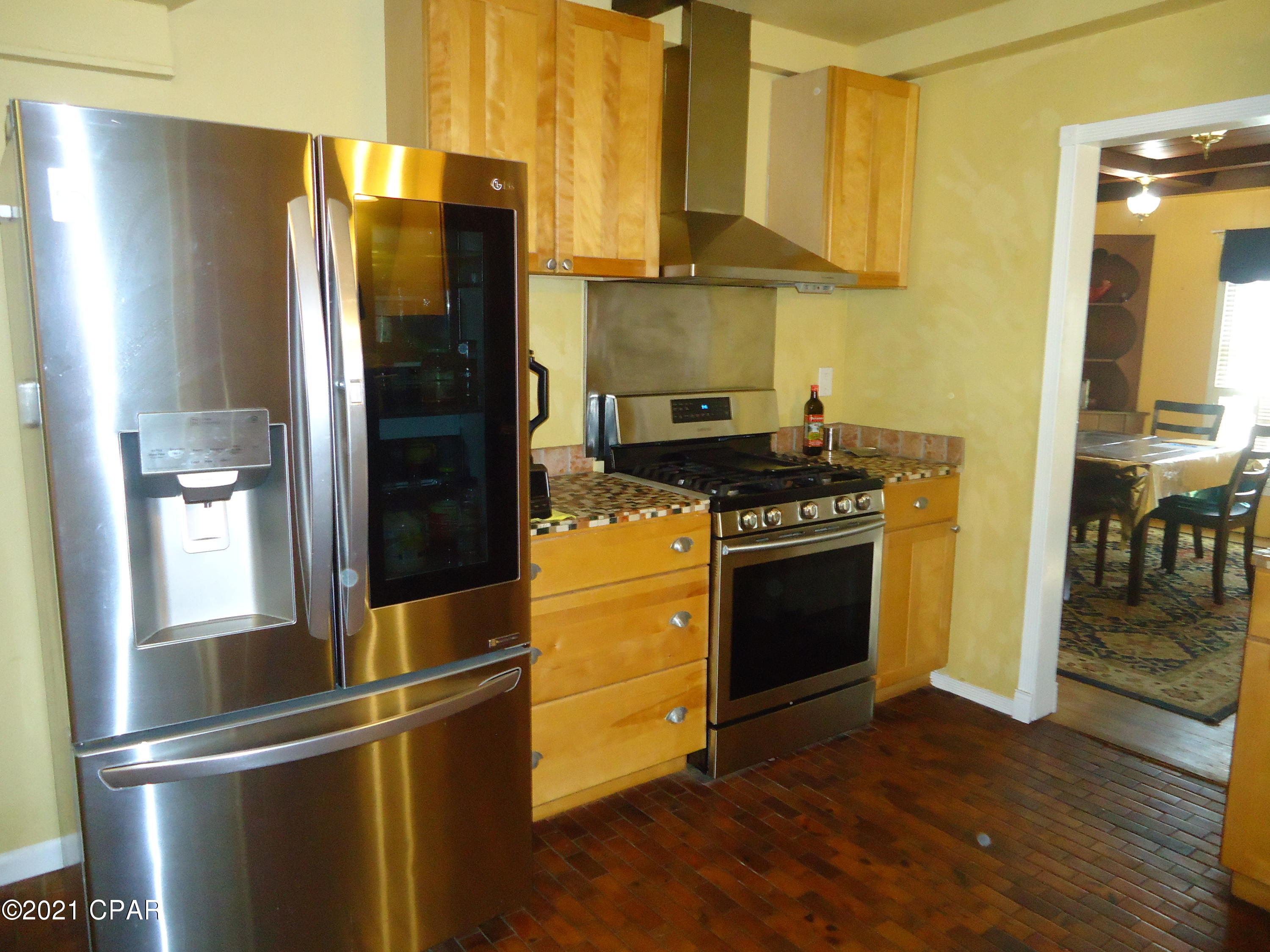 [No Recorded Subdiv] - Residential