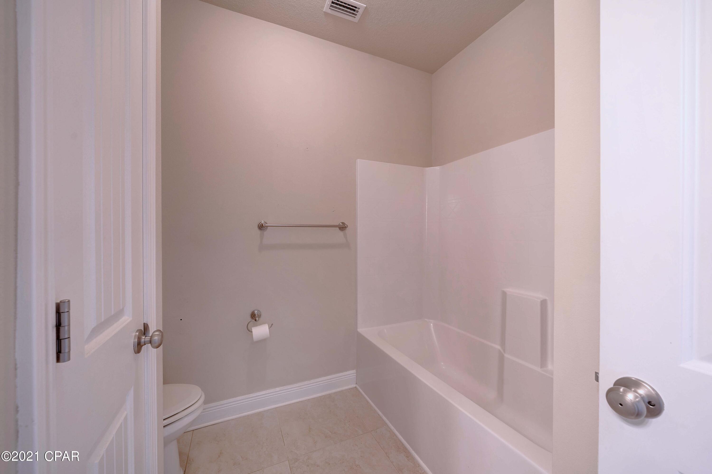 Magnolia Bay Club - Residential