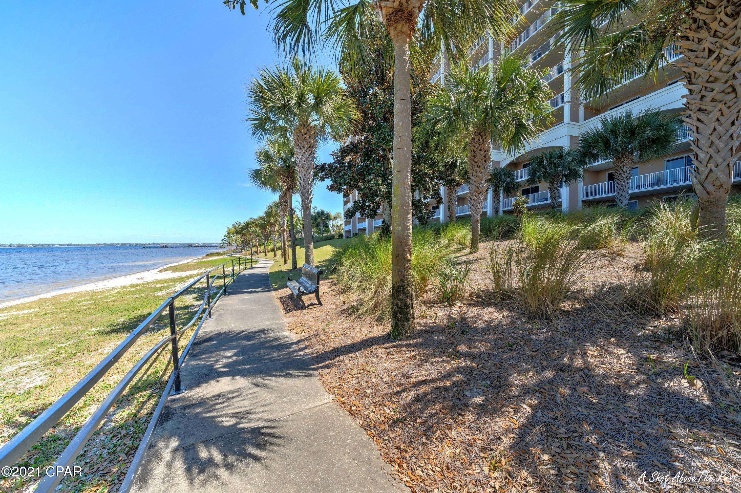 Magnolia Bay Club - Residential