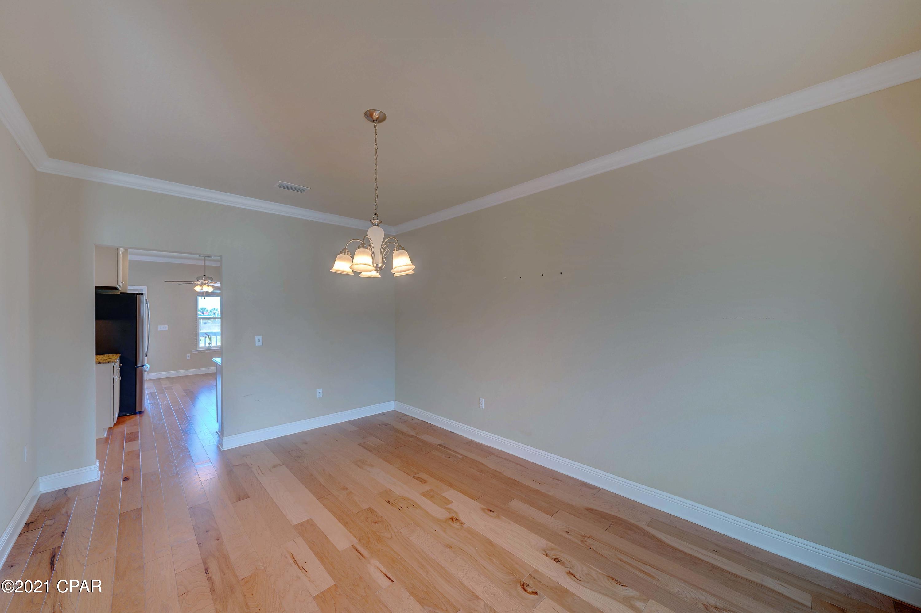 Magnolia Bay Club - Residential