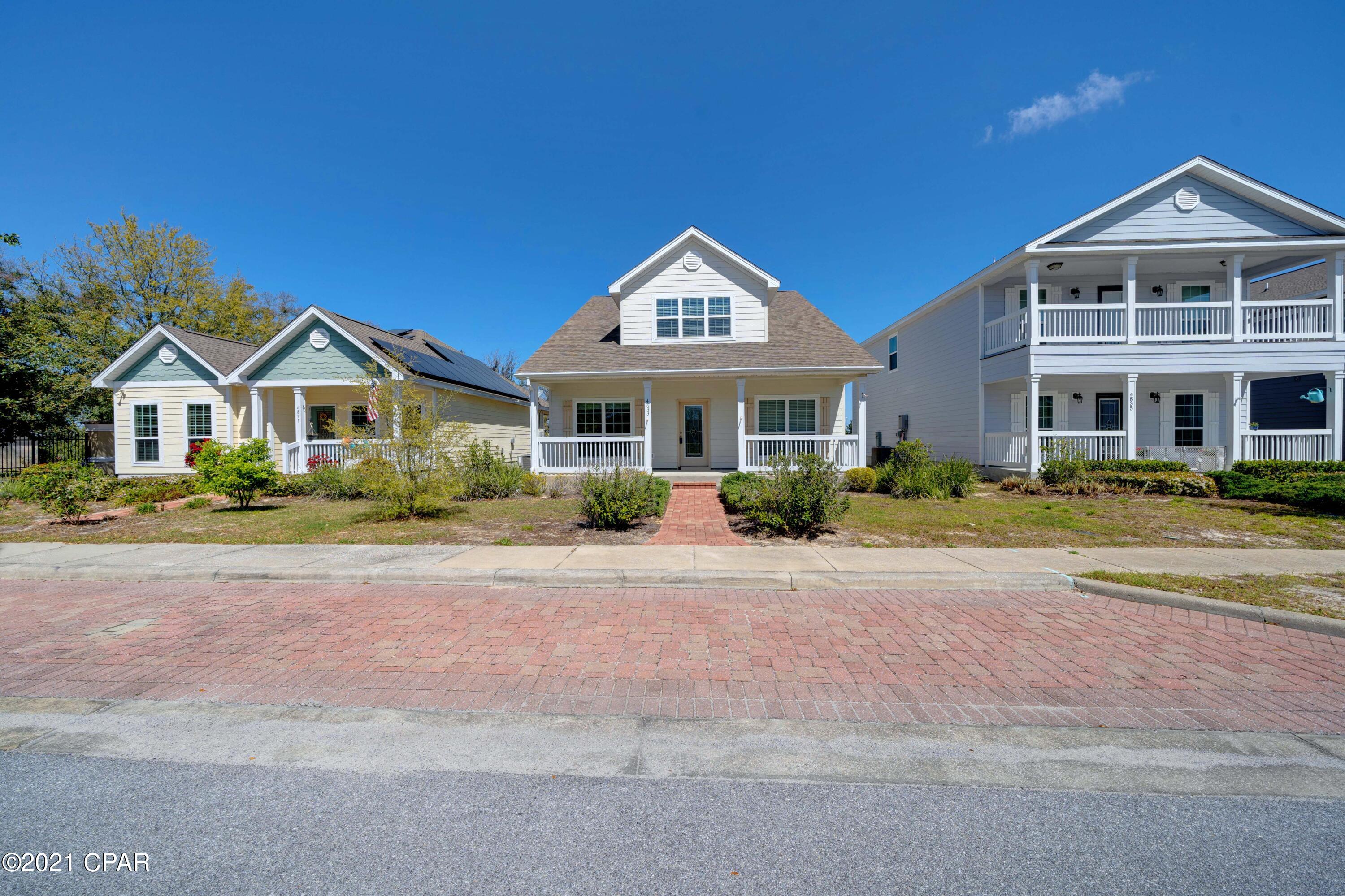 Magnolia Bay Club - Residential