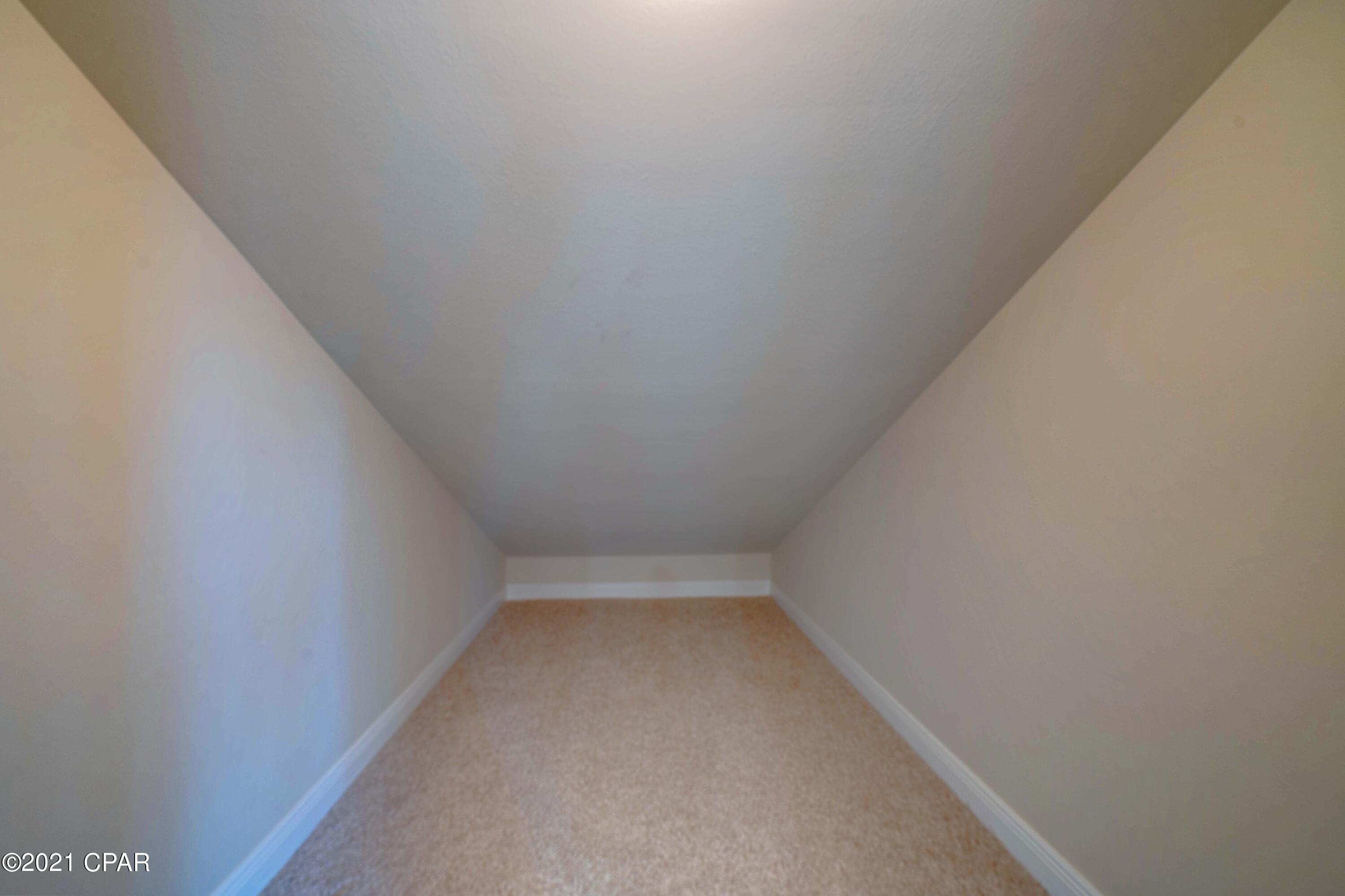 Magnolia Bay Club - Residential