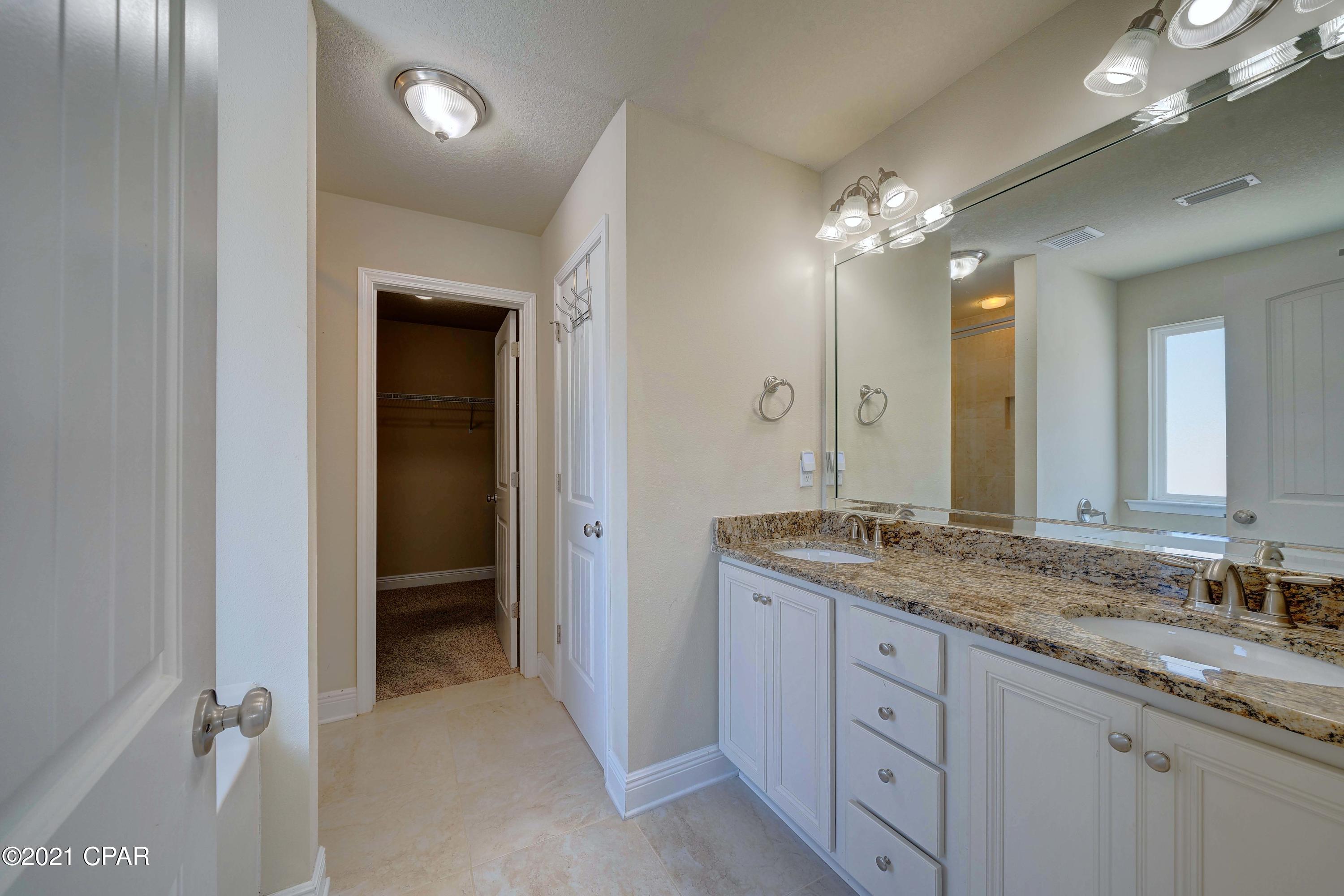 Magnolia Bay Club - Residential