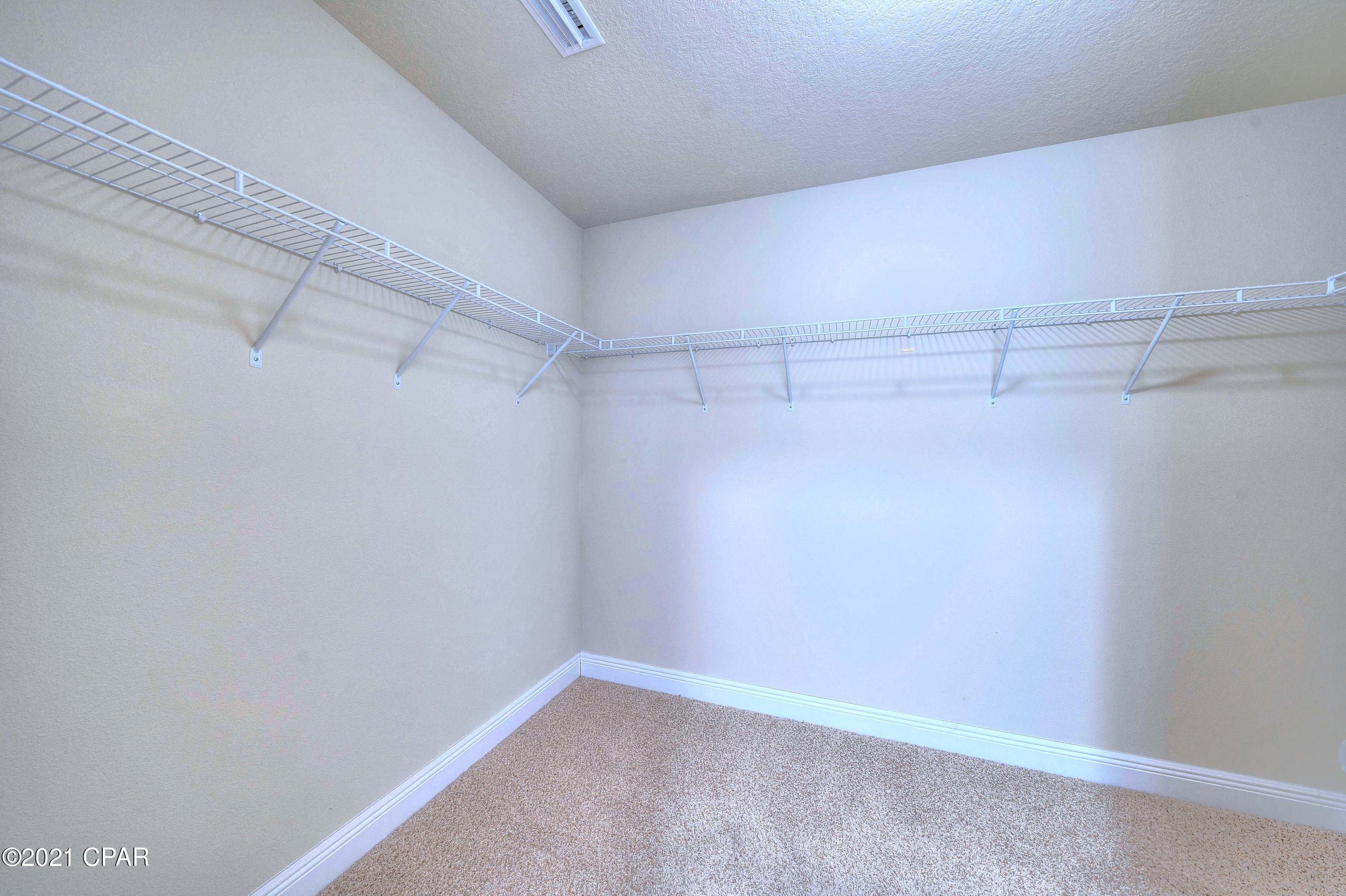 Magnolia Bay Club - Residential