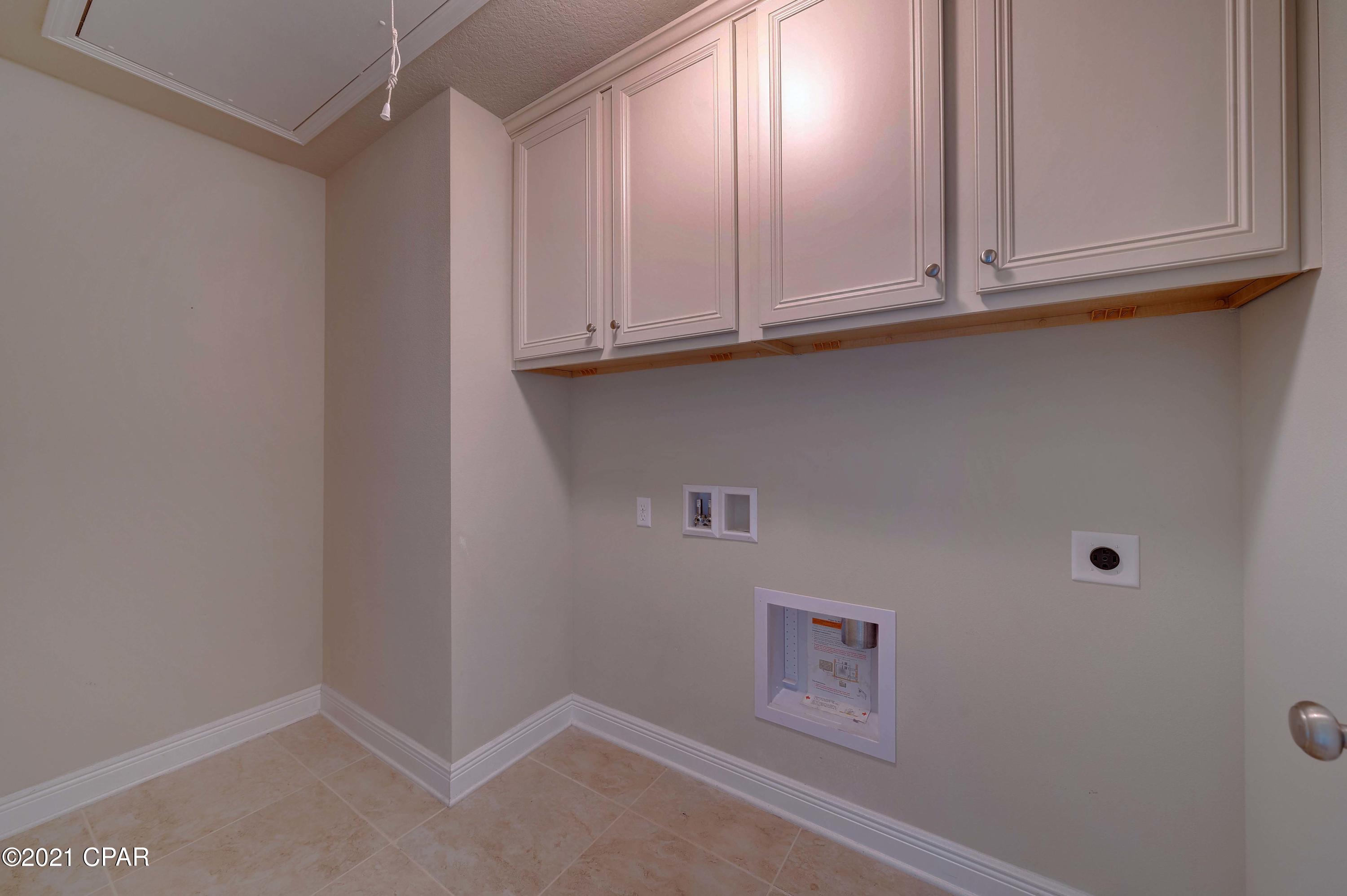 Magnolia Bay Club - Residential