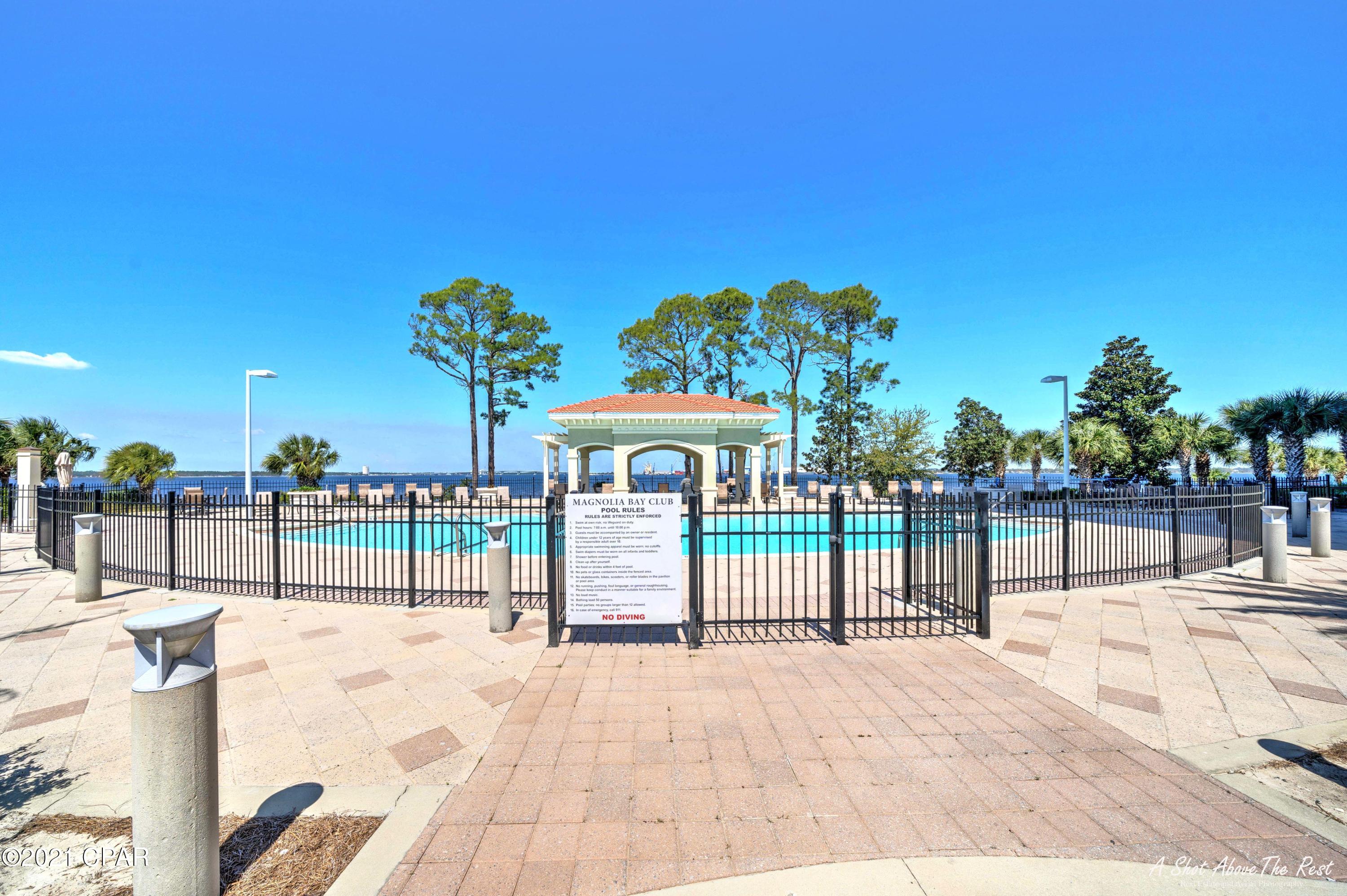 Magnolia Bay Club - Residential