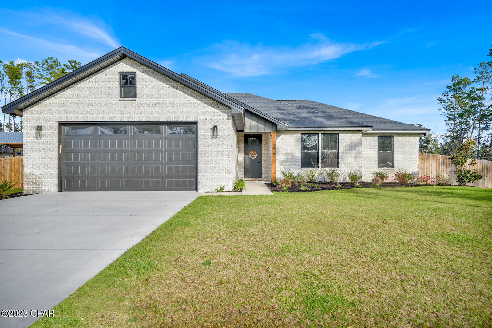 Pinebrook - Residential