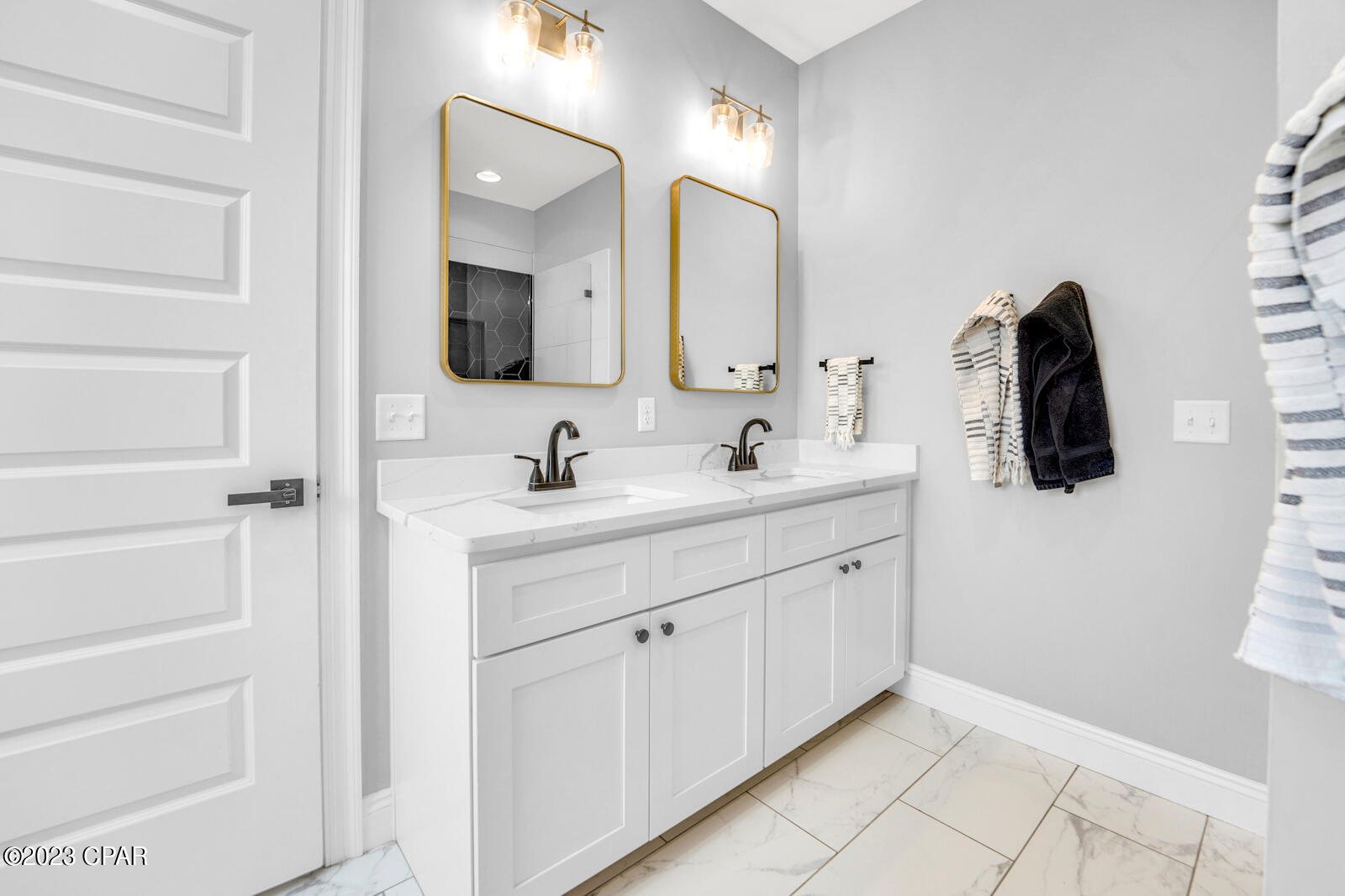 Pinebrook - Residential