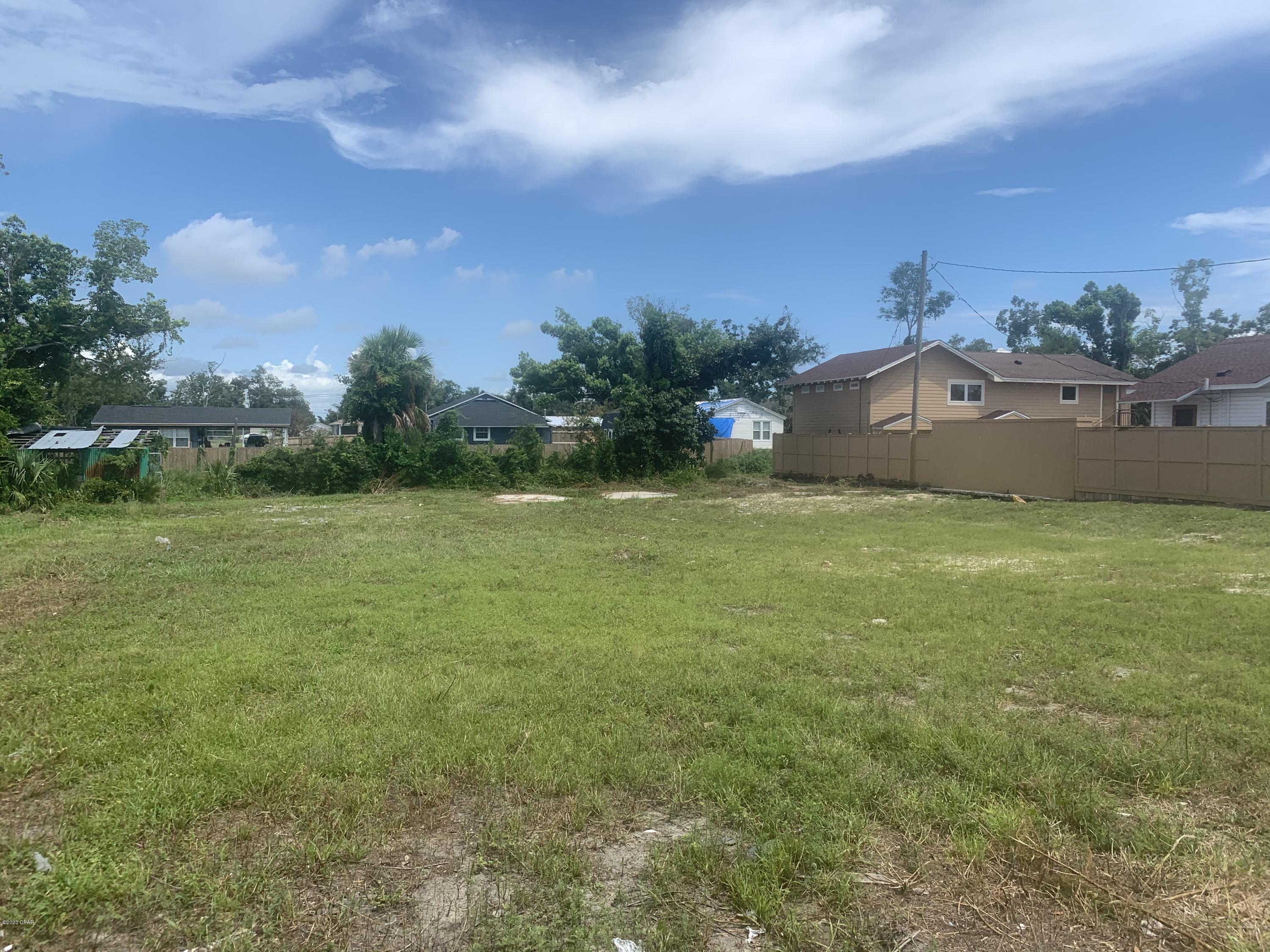 [No Recorded Subdiv] - Land