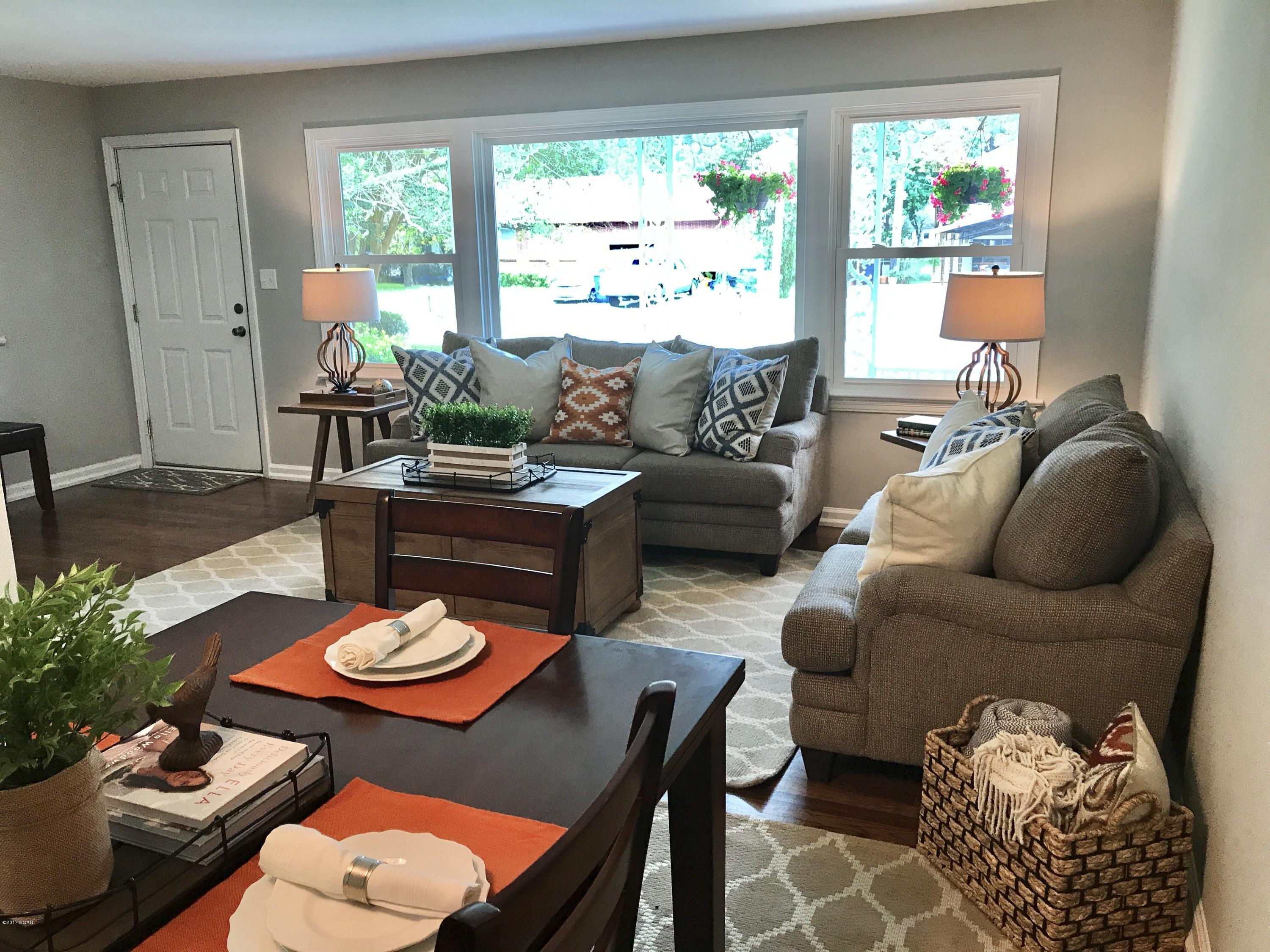 Cove Terrace 3rd Add - Residential