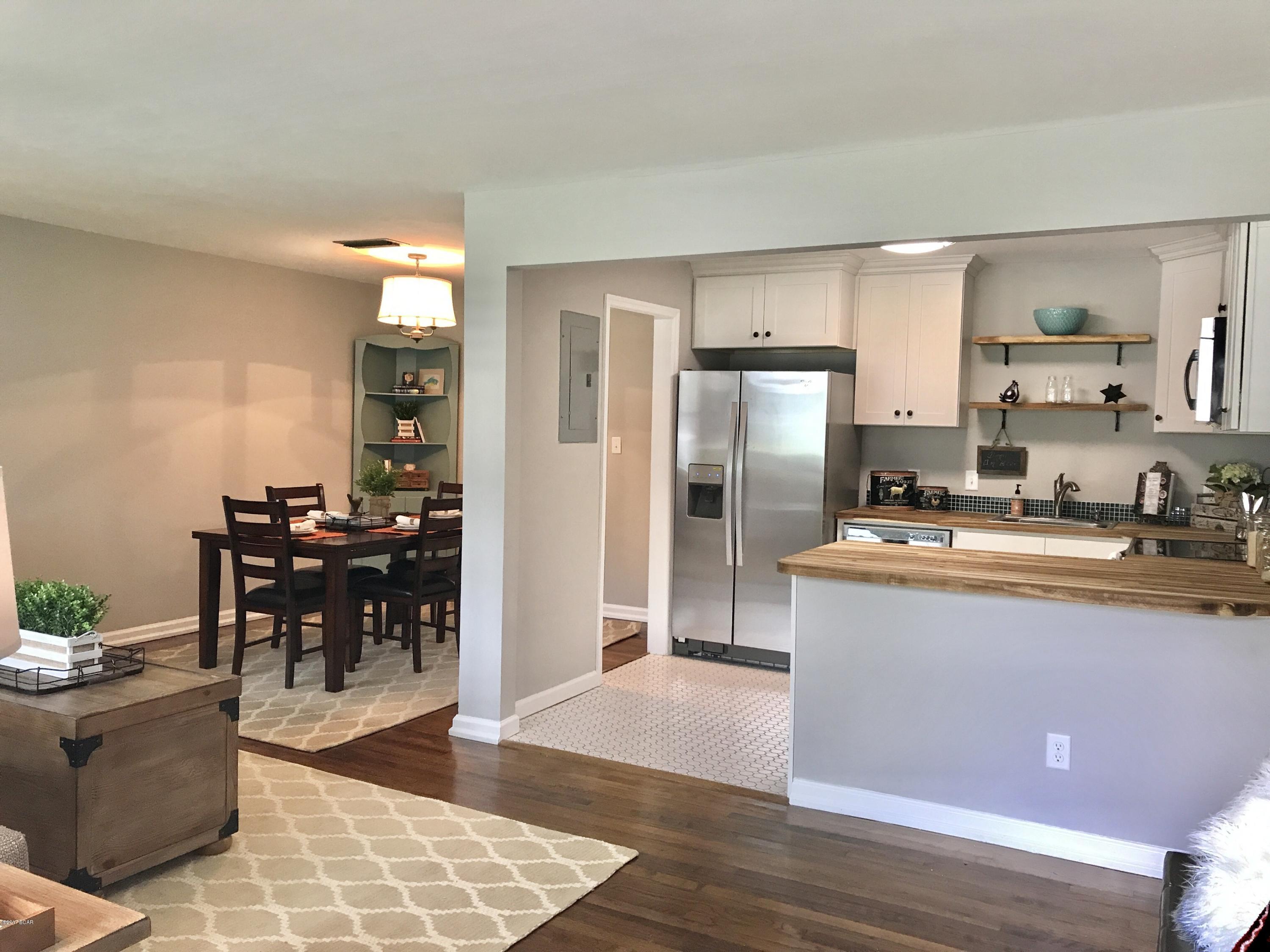 Cove Terrace 3rd Add - Residential