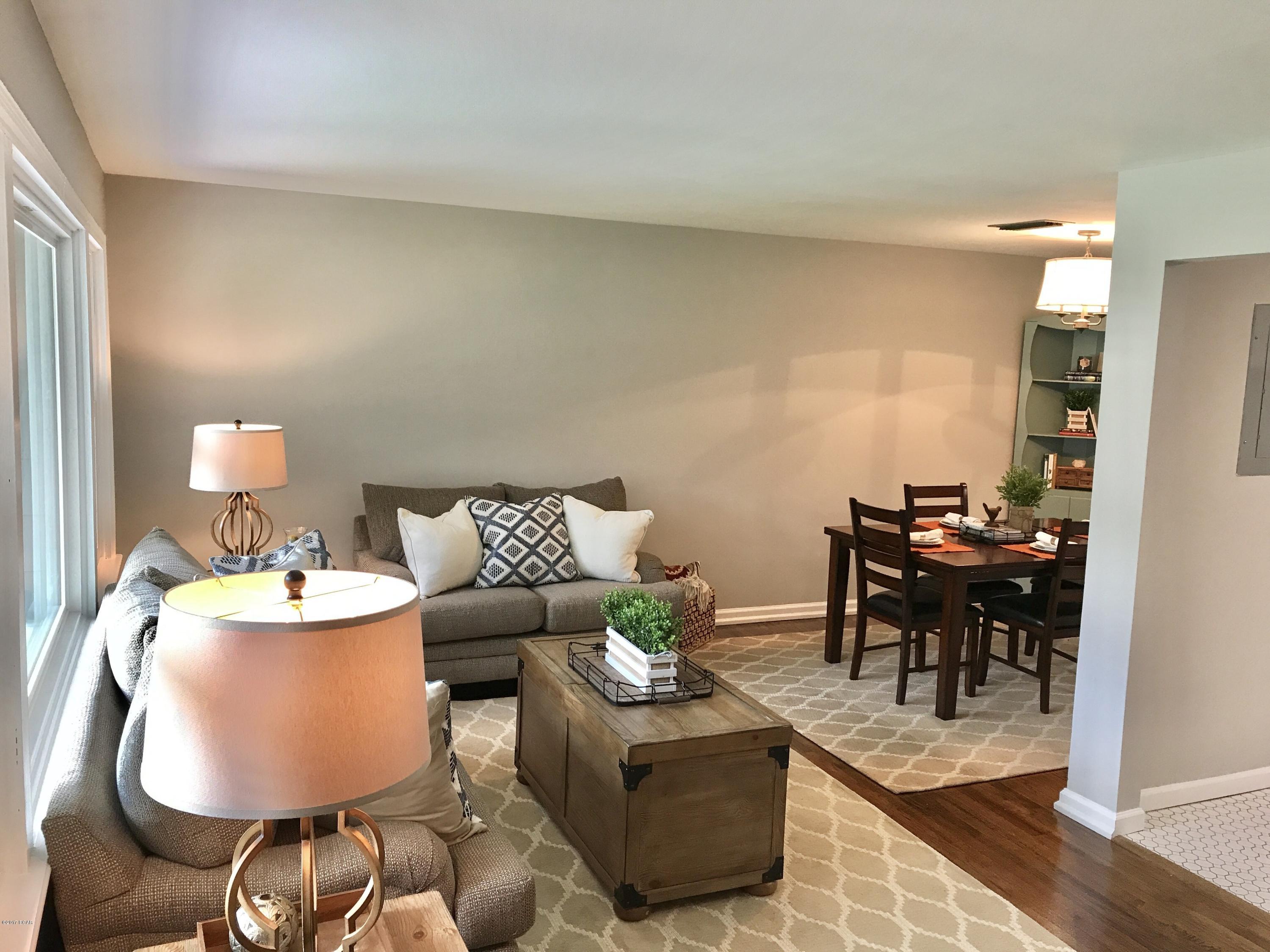 Cove Terrace 3rd Add - Residential