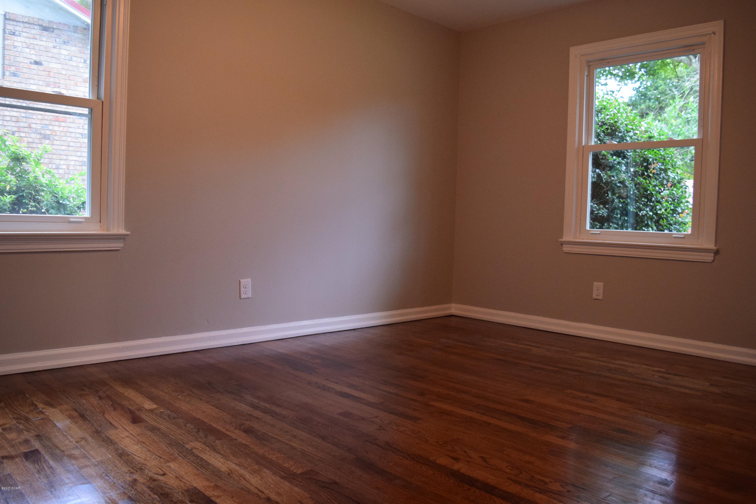 Cove Terrace 3rd Add - Residential